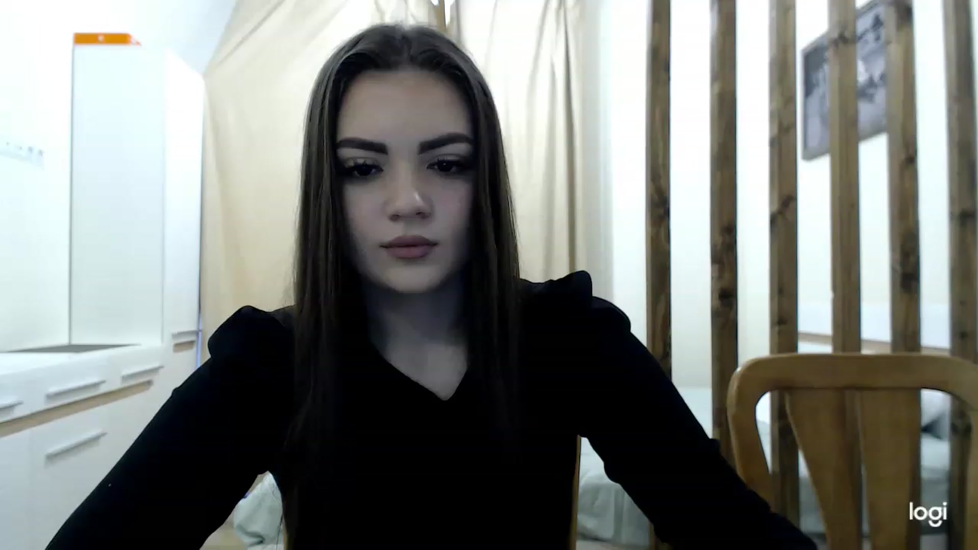 Gallery image thumbnail from CutieMoonX's myfreecams stream on, 03/11/2023, 14:53 image 3 of 20