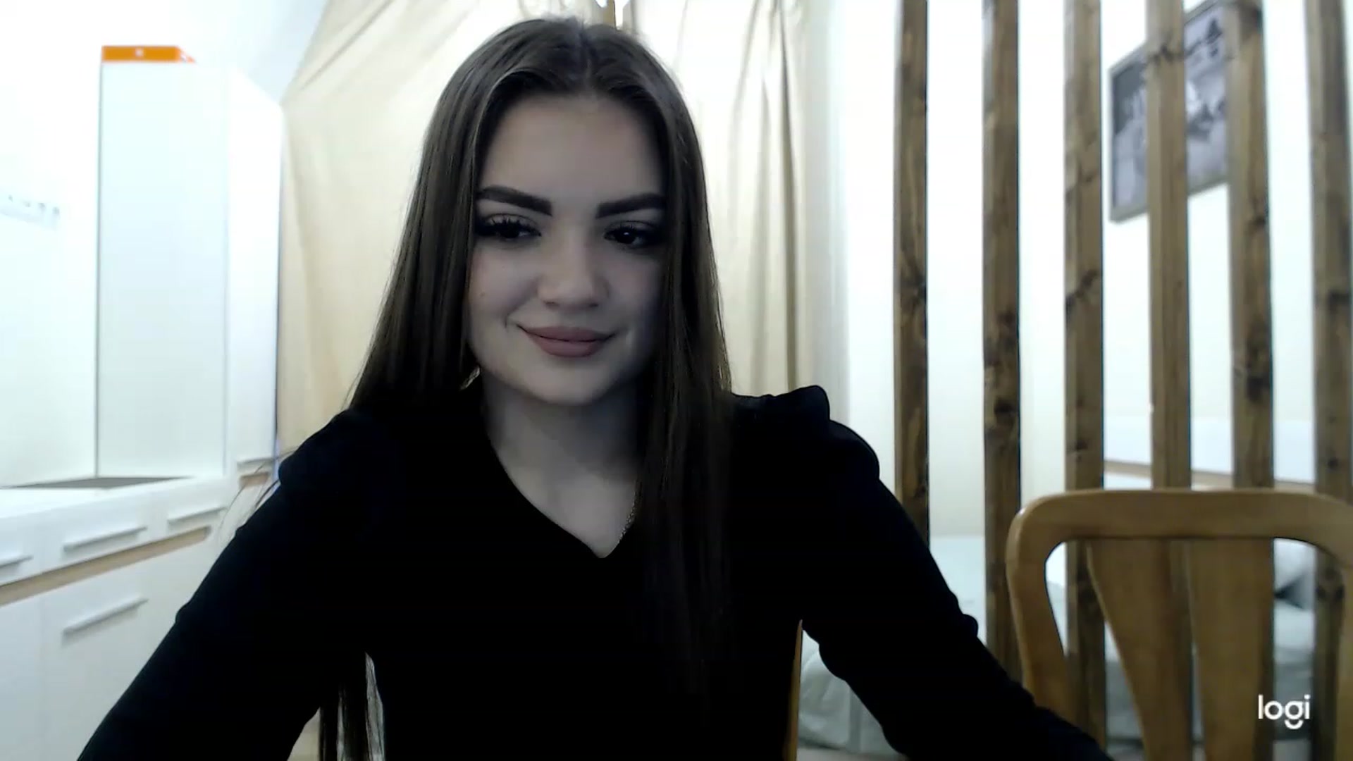 Gallery image thumbnail from CutieMoonX's myfreecams stream on, 03/11/2023, 14:53 image 12 of 20