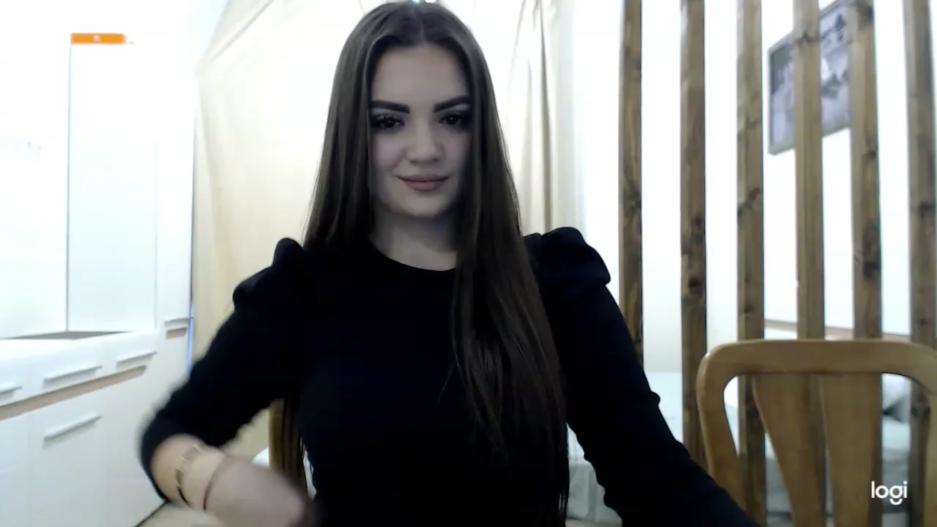 Gallery image thumbnail from CutieMoonX's myfreecams stream on, 03/11/2023, 14:53 image 14 of 20