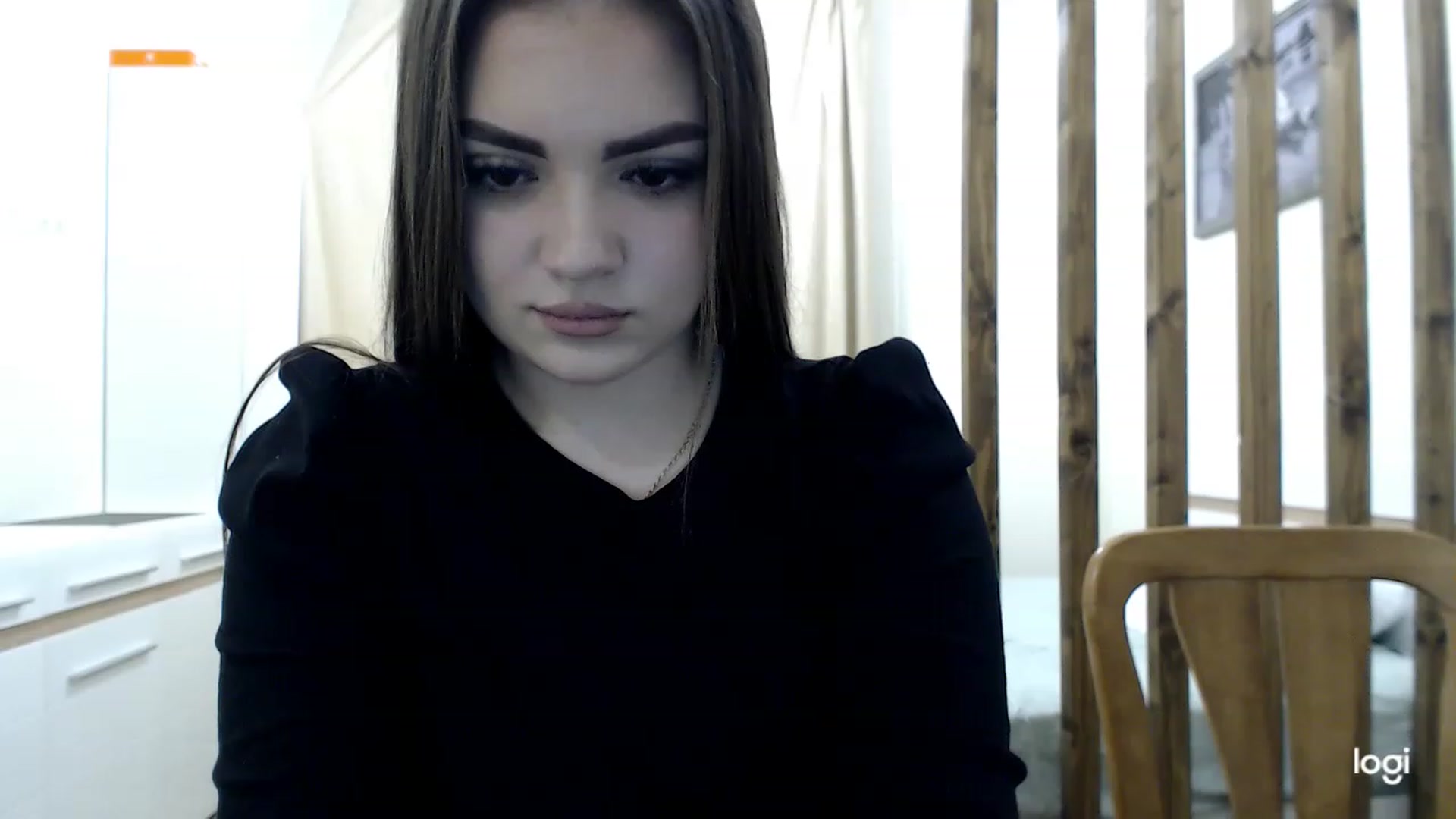 Gallery image thumbnail from CutieMoonX's myfreecams stream on, 03/11/2023, 14:53 image 18 of 20