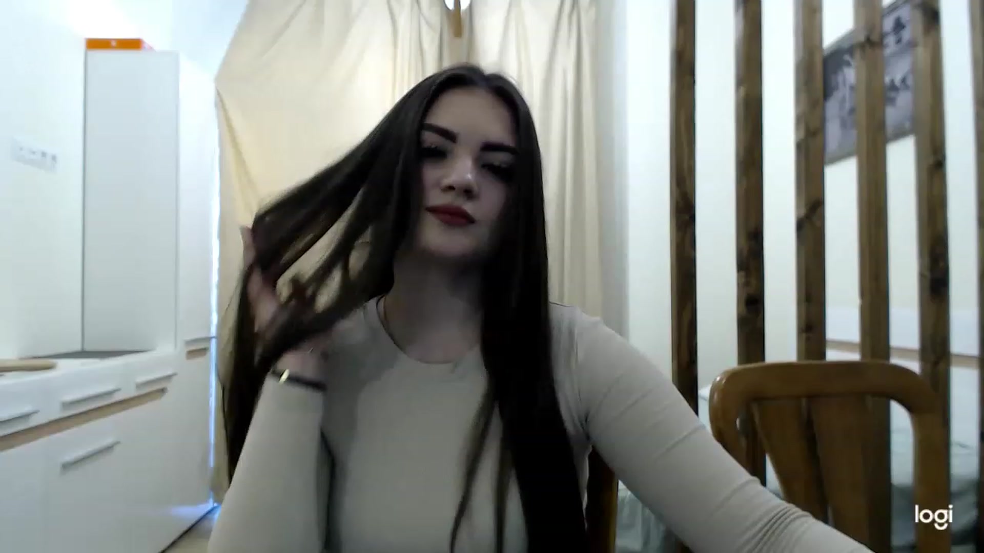 Gallery image thumbnail from CutieMoonX's myfreecams stream on, 03/13/2023, 15:21 image 3 of 20