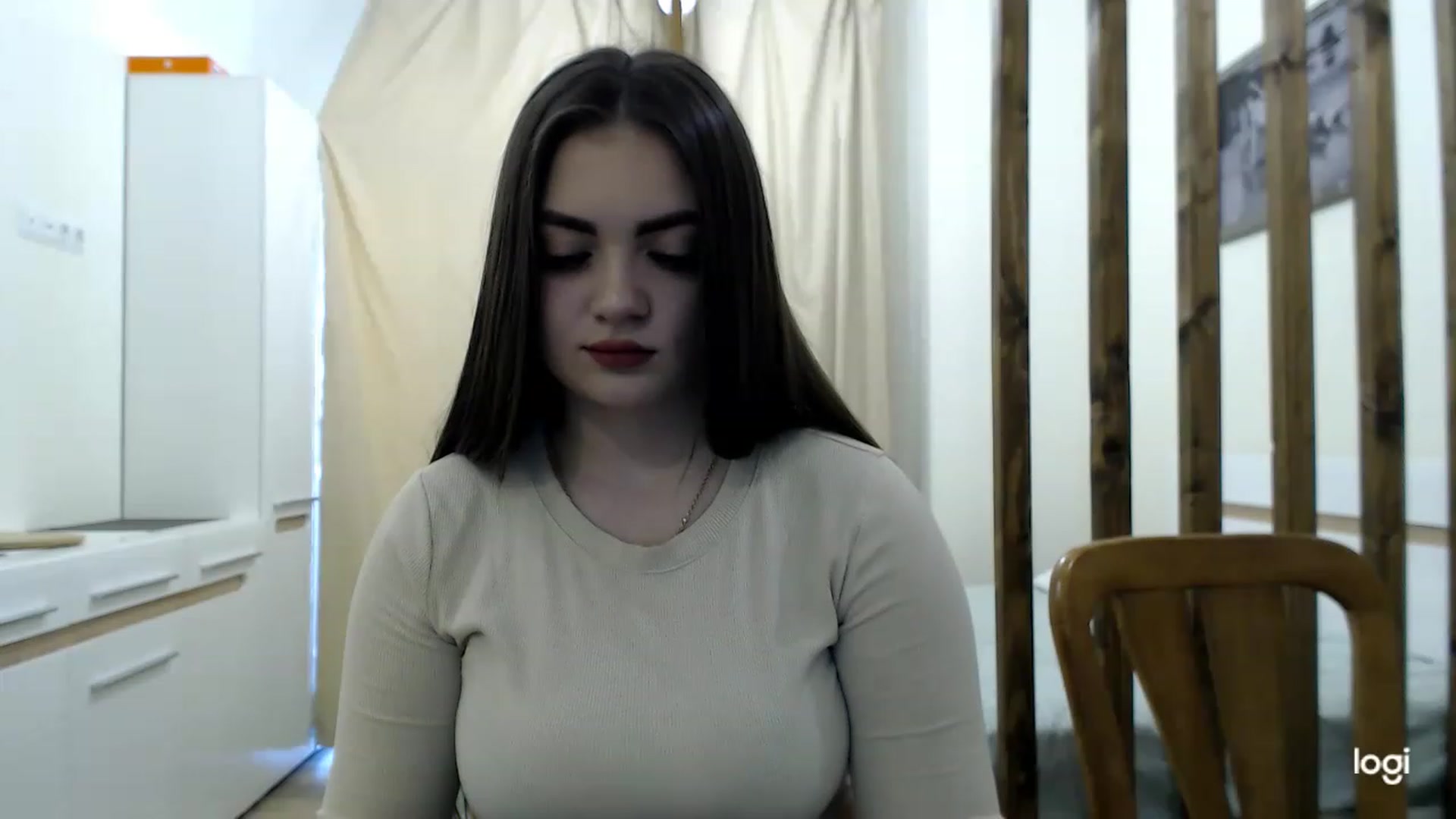 Gallery image thumbnail from CutieMoonX's myfreecams stream on, 03/13/2023, 15:21 image 13 of 20