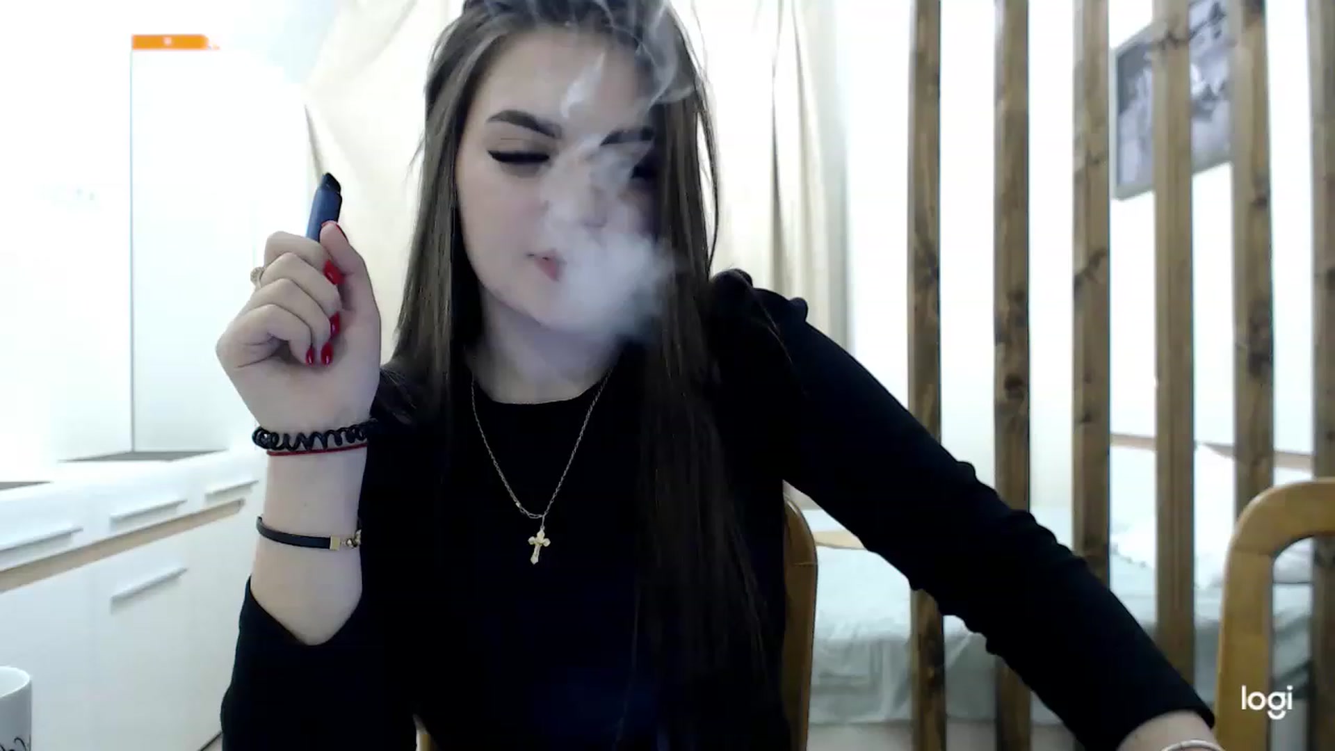 Gallery image thumbnail from CutieMoonX's myfreecams stream on, 03/17/2023, 15:01 image 16 of 20