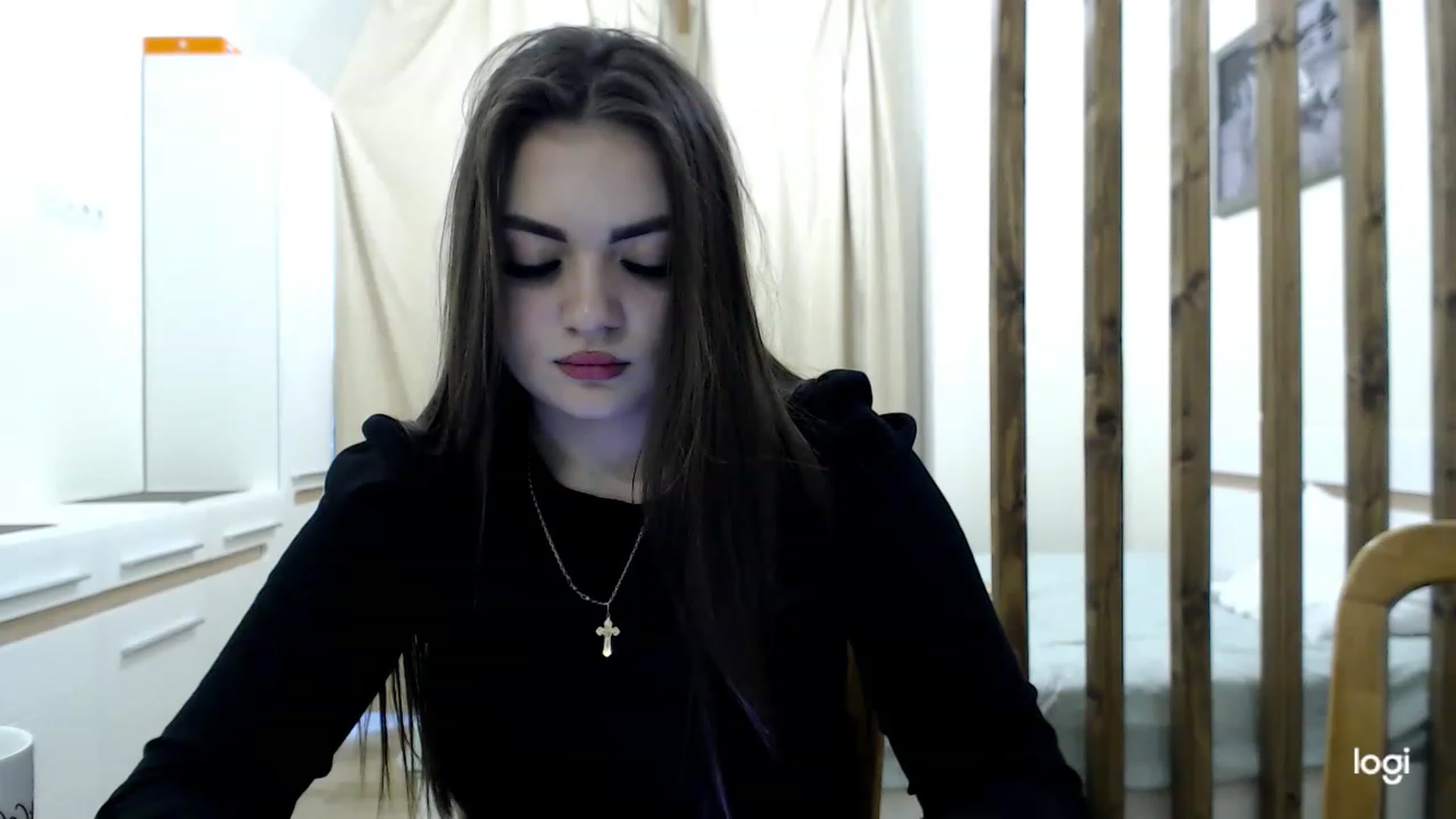 Gallery image thumbnail from CutieMoonX's myfreecams stream on, 03/17/2023, 15:01 image 9 of 20
