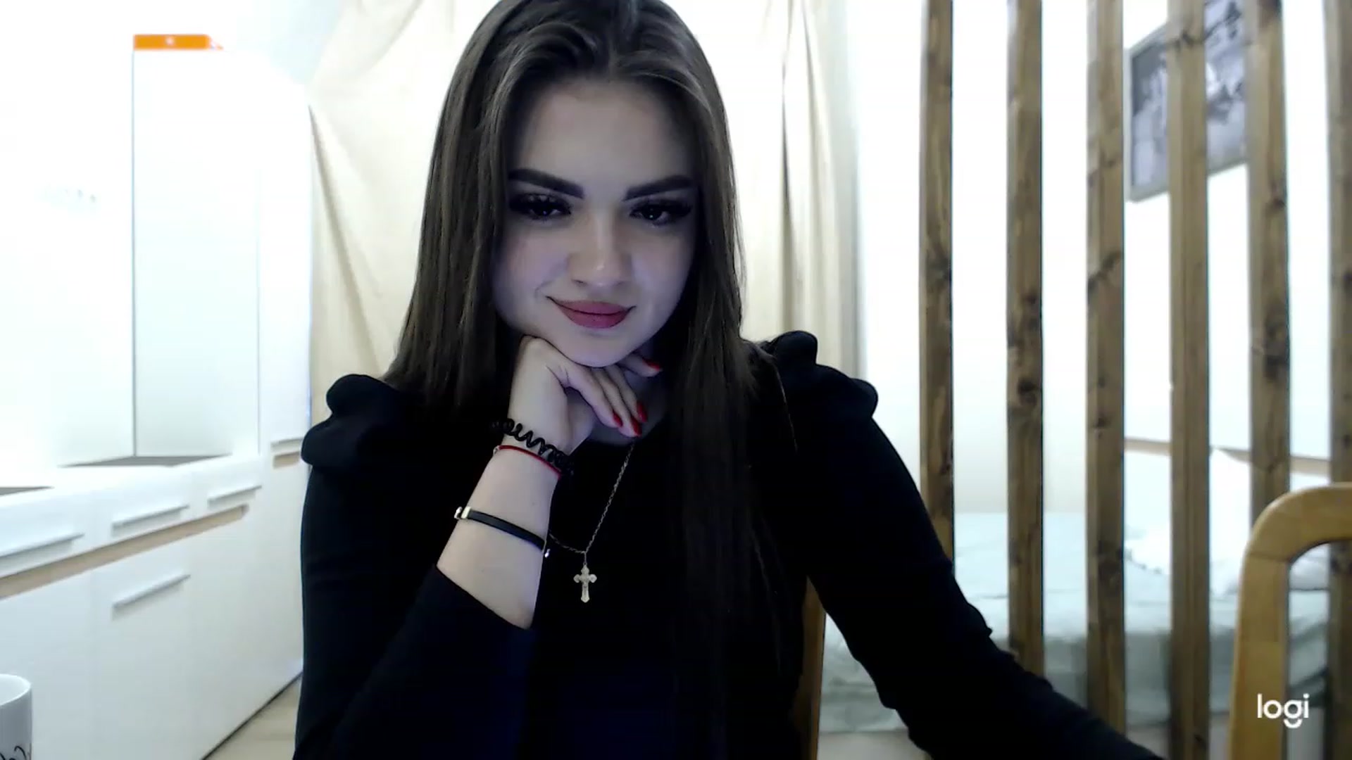 Gallery image thumbnail from CutieMoonX's myfreecams stream on, 03/17/2023, 15:01 image 12 of 20