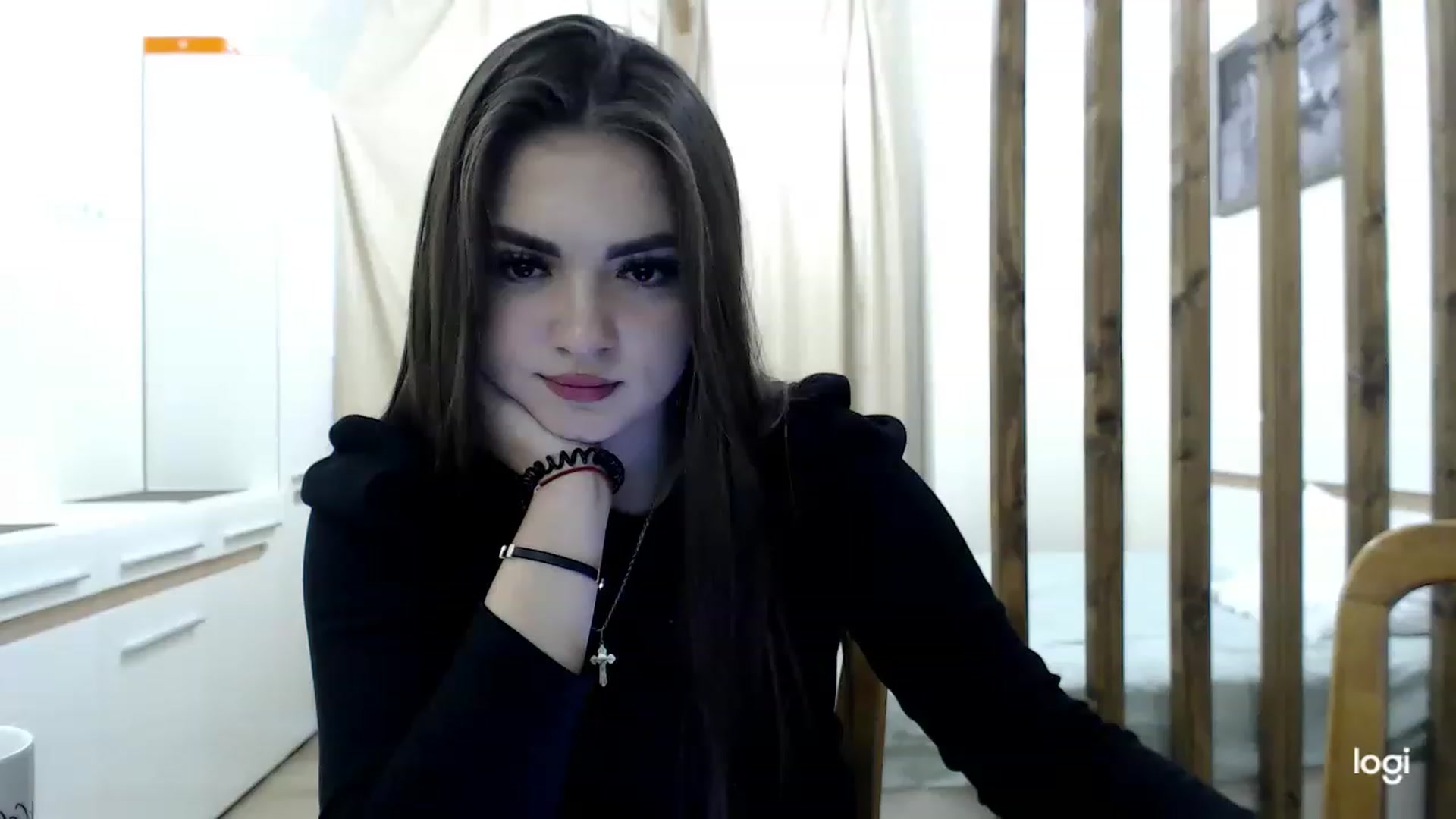 Gallery image thumbnail from CutieMoonX's myfreecams stream on, 03/17/2023, 15:01 image 13 of 20