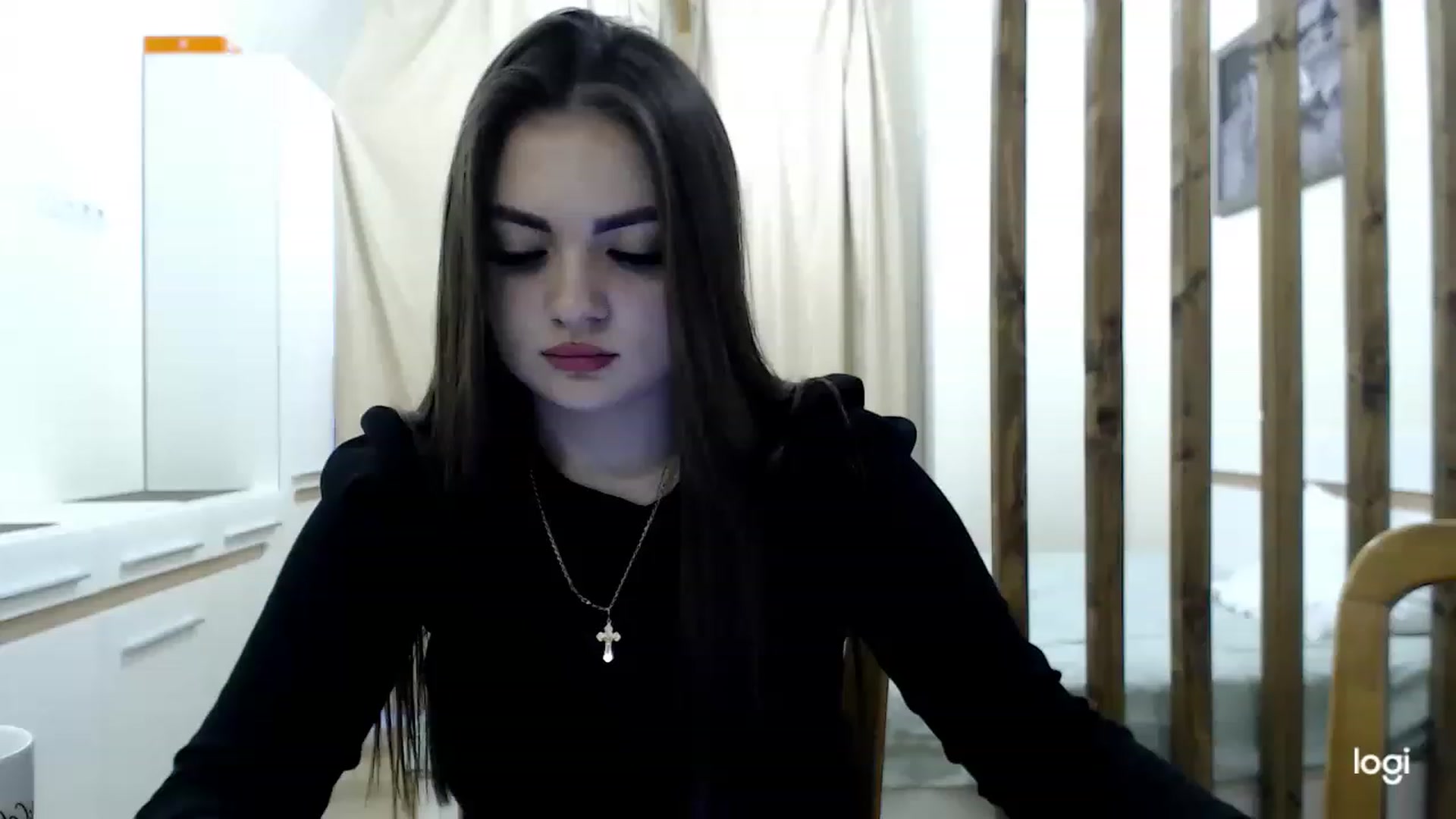 Gallery image thumbnail from CutieMoonX's myfreecams stream on, 03/17/2023, 15:01 image 15 of 20