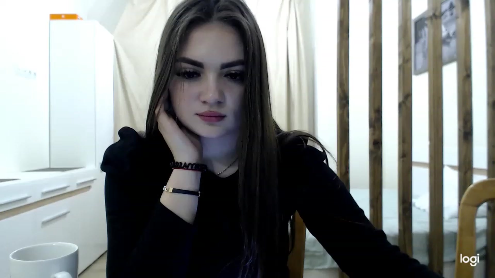 Gallery image thumbnail from CutieMoonX's myfreecams stream on, 03/17/2023, 16:33 image 6 of 20