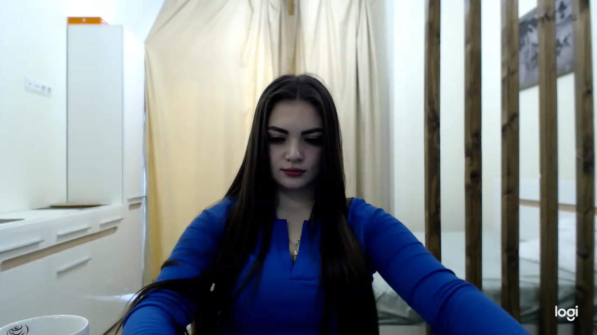 Gallery image thumbnail from CutieMoonX's myfreecams stream on, 03/18/2023, 13:41 image 12 of 20