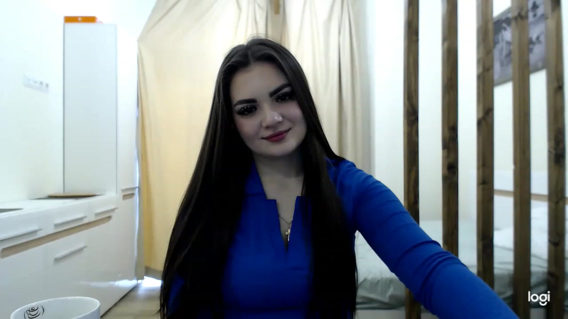 Gallery image thumbnail from CutieMoonX's myfreecams stream on, 03/18/2023, 13:41 image 10 of 20