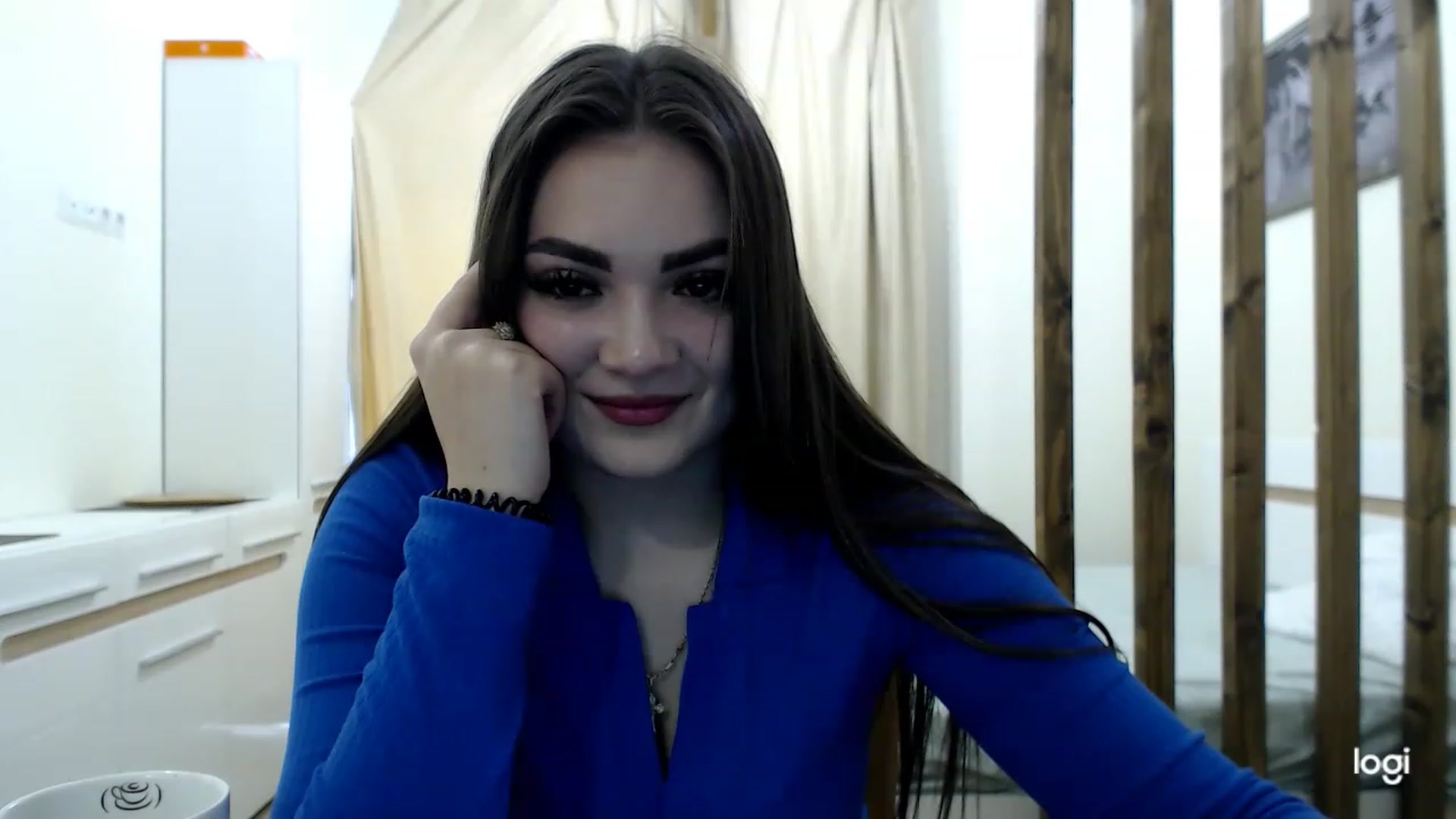 Gallery image thumbnail from CutieMoonX's myfreecams stream on, 03/18/2023, 13:41 image 3 of 20