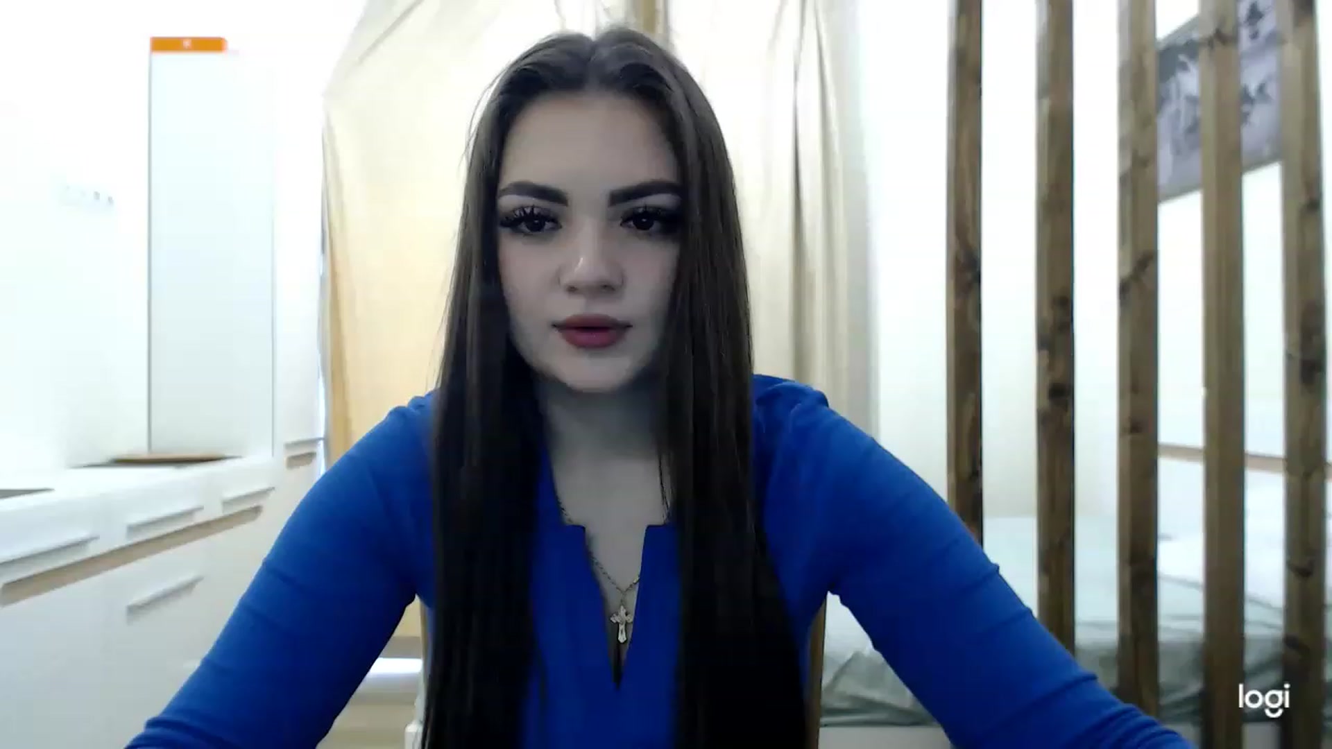 Gallery image thumbnail from CutieMoonX's myfreecams stream on, 03/18/2023, 13:41 image 4 of 20