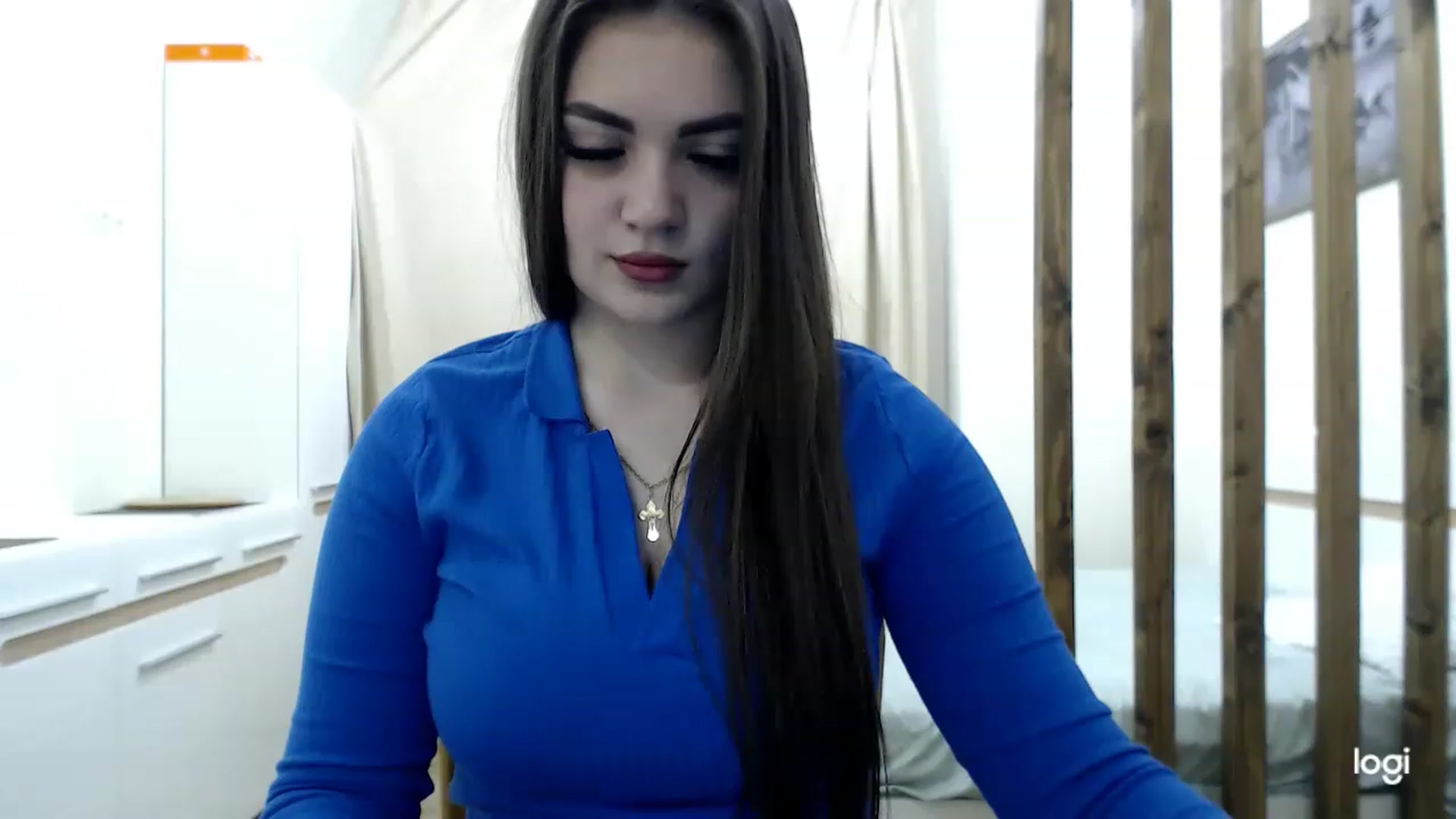 Gallery image thumbnail from CutieMoonX's myfreecams stream on, 03/18/2023, 16:09 image 7 of 20