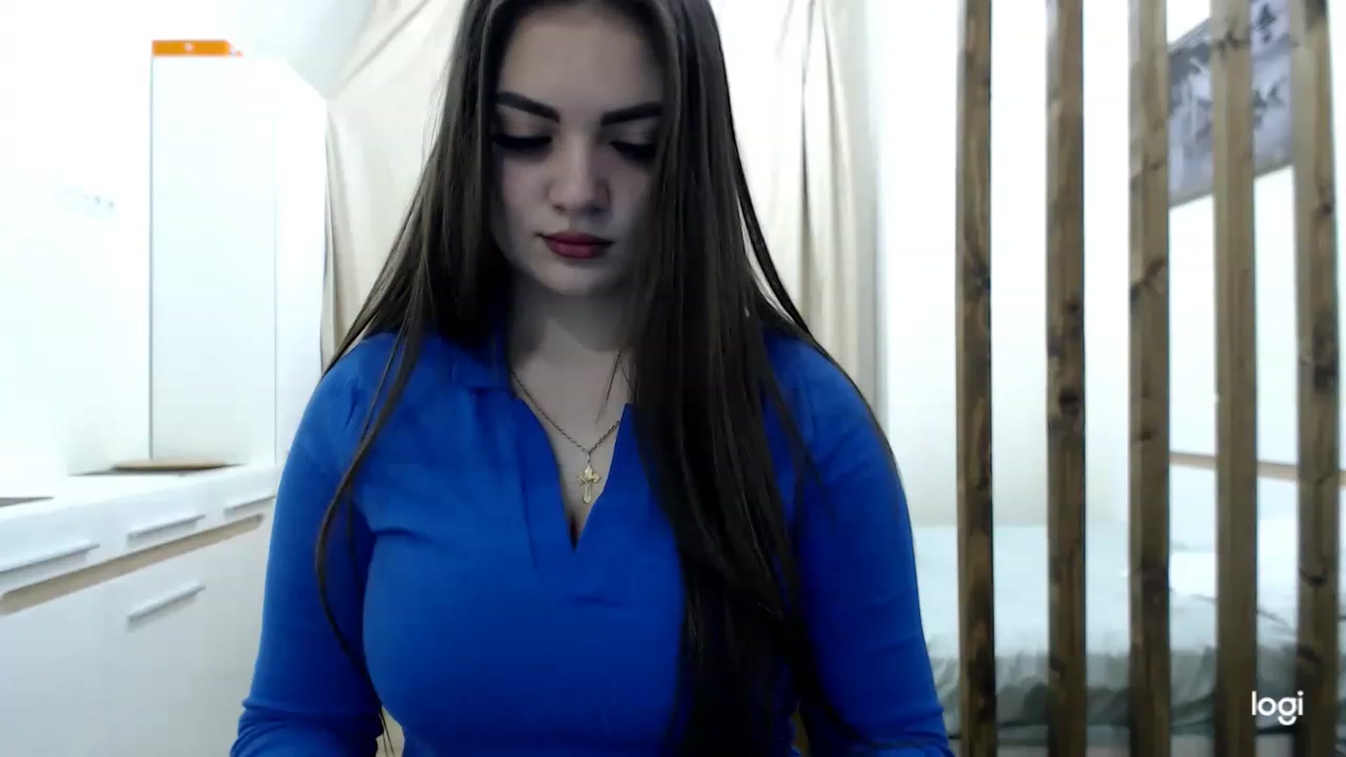 Gallery image thumbnail from CutieMoonX's myfreecams stream on, 03/18/2023, 16:09 image 10 of 20