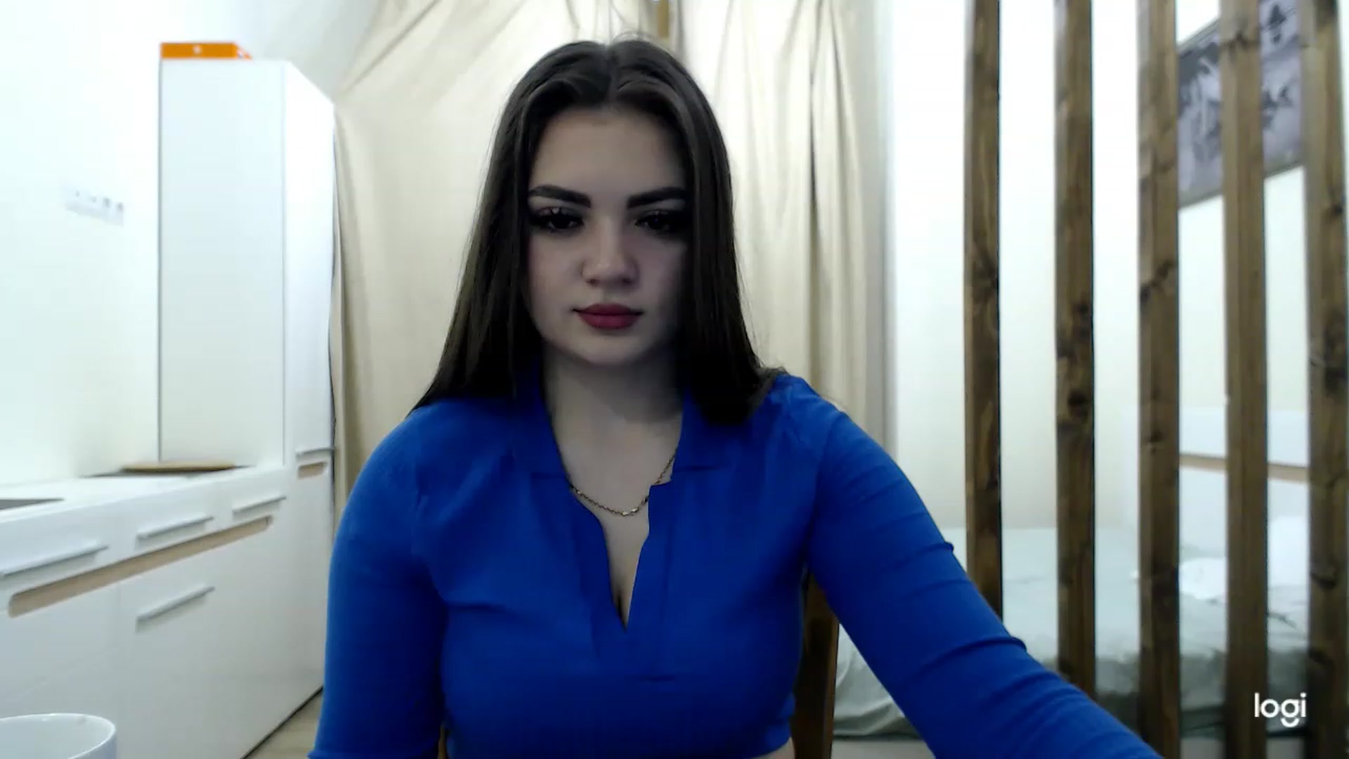 Gallery image thumbnail from CutieMoonX's myfreecams stream on, 03/18/2023, 17:07 image 6 of 20