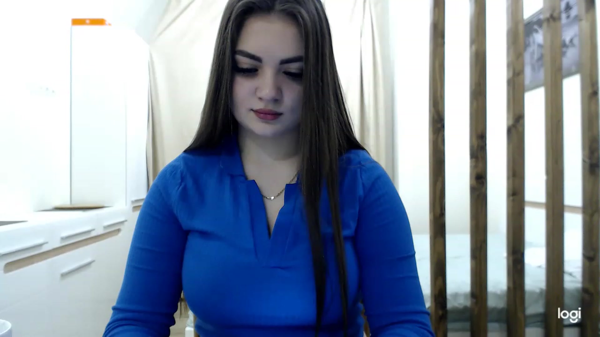 Gallery image thumbnail from CutieMoonX's myfreecams stream on, 03/18/2023, 17:07 image 15 of 20