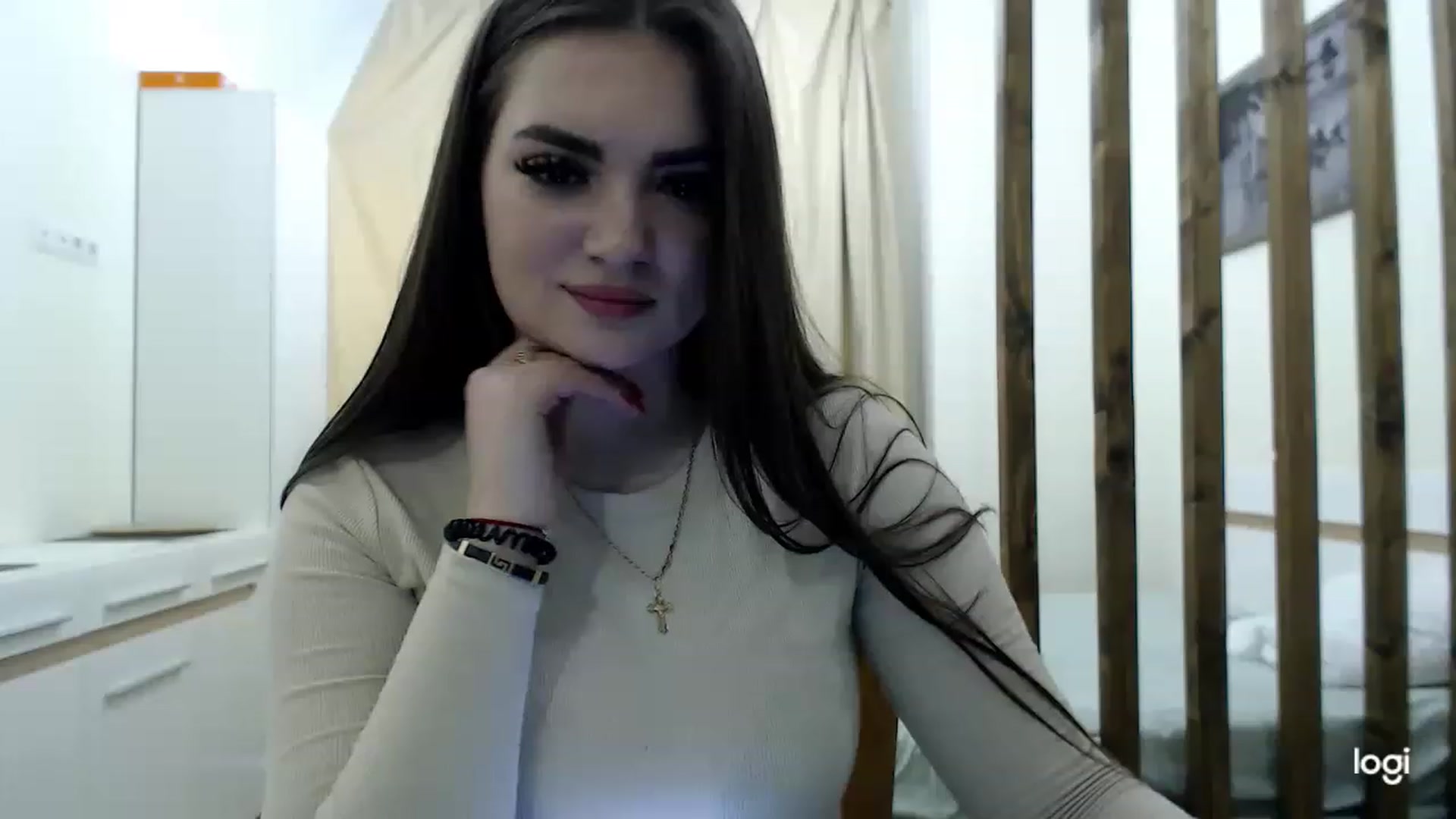 Gallery image thumbnail from CutieMoonX's myfreecams stream on, 03/20/2023, 14:28 image 16 of 20