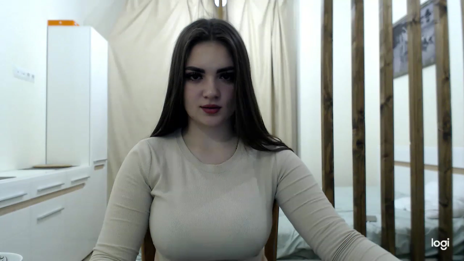 Gallery image thumbnail from CutieMoonX's myfreecams stream on, 03/20/2023, 18:03 image 14 of 20