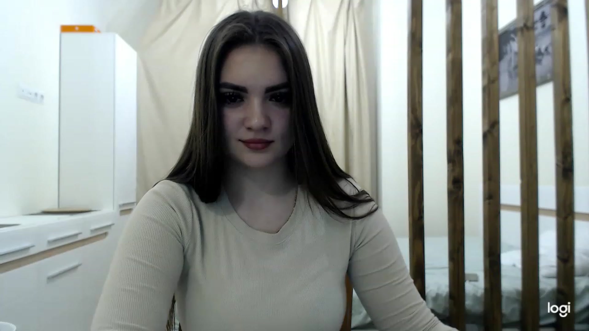 Gallery image thumbnail from CutieMoonX's myfreecams stream on, 03/20/2023, 18:03 image 18 of 20