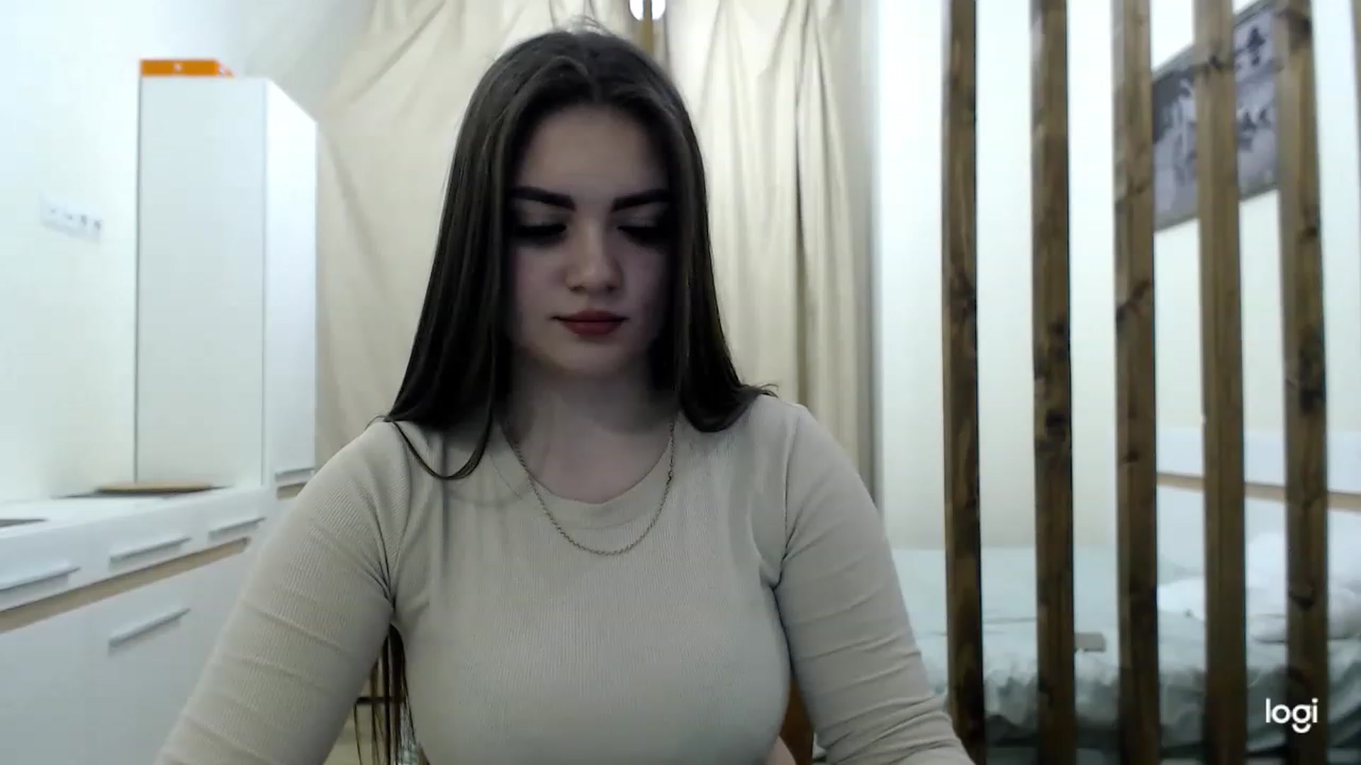 Gallery image thumbnail from CutieMoonX's myfreecams stream on, 03/20/2023, 18:03 image 3 of 20