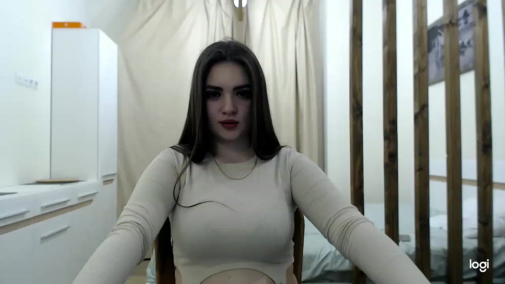 Gallery image thumbnail from CutieMoonX's myfreecams stream on, 03/20/2023, 18:03 image 4 of 20