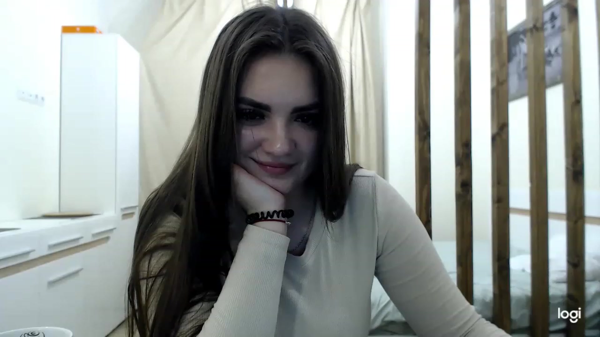 Gallery image thumbnail from CutieMoonX's myfreecams stream on, 03/20/2023, 18:42 image 8 of 20