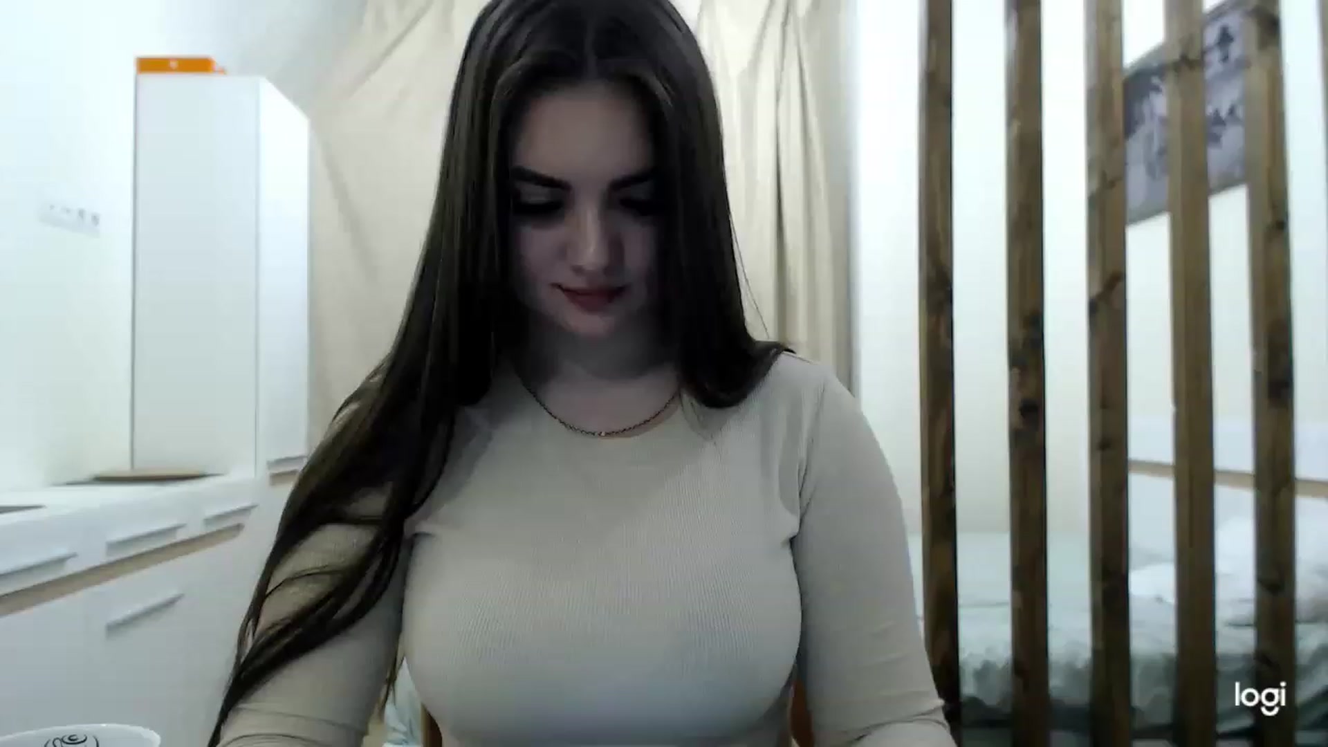 Gallery image thumbnail from CutieMoonX's myfreecams stream on, 03/20/2023, 18:42 image 6 of 20