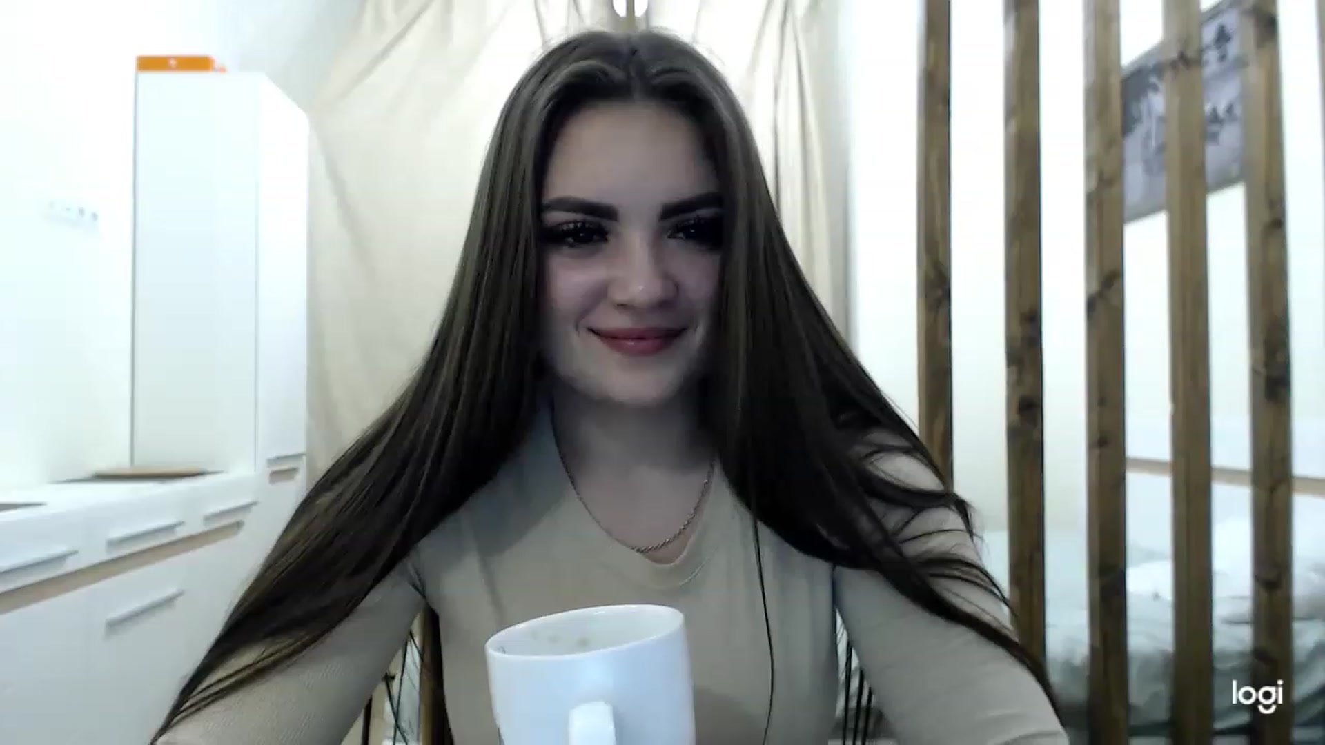 Gallery image thumbnail from CutieMoonX's myfreecams stream on, 03/20/2023, 18:42 image 14 of 20