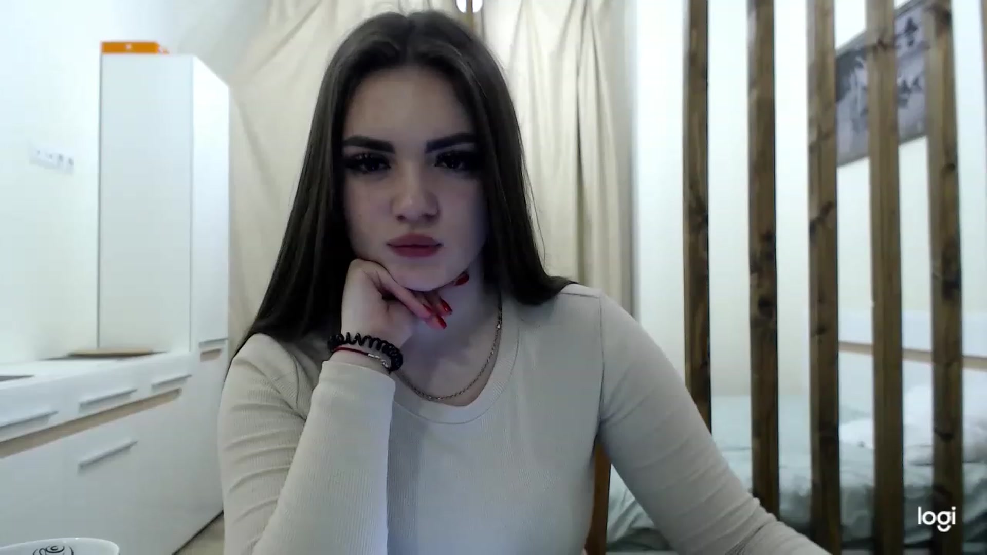 Gallery image thumbnail from CutieMoonX's myfreecams stream on, 03/20/2023, 18:42 image 3 of 20