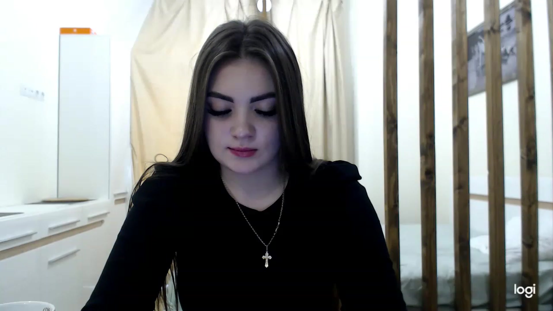 Gallery image thumbnail from CutieMoonX's myfreecams stream on, 03/21/2023, 13:04 image 8 of 20