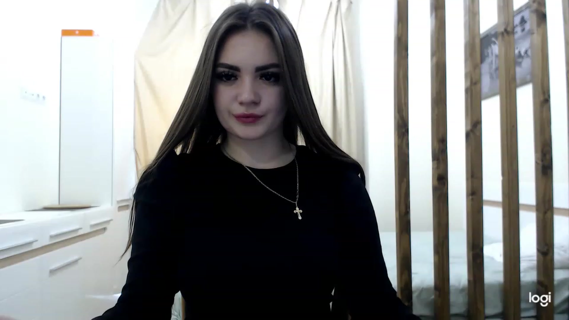 Gallery image thumbnail from CutieMoonX's myfreecams stream on, 03/21/2023, 13:04 image 2 of 20