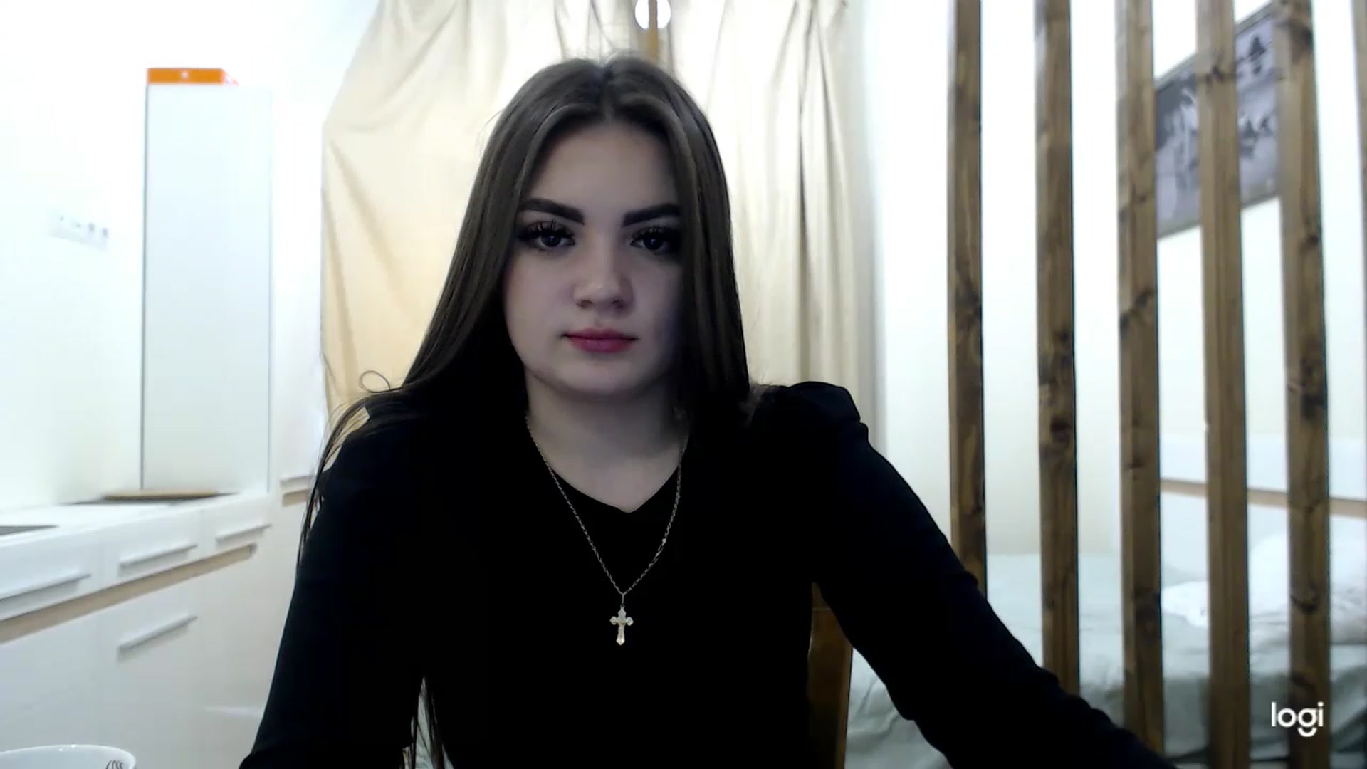 Gallery image thumbnail from CutieMoonX's myfreecams stream on, 03/21/2023, 13:04 image 11 of 20