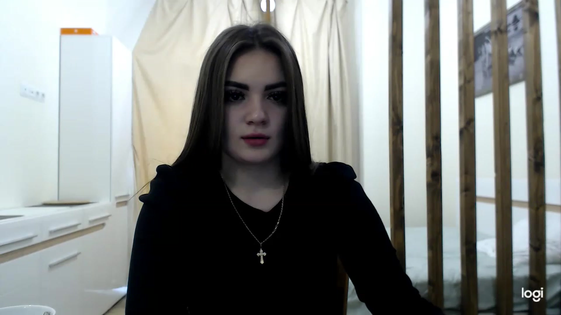 Gallery image thumbnail from CutieMoonX's myfreecams stream on, 03/21/2023, 13:04 image 13 of 20