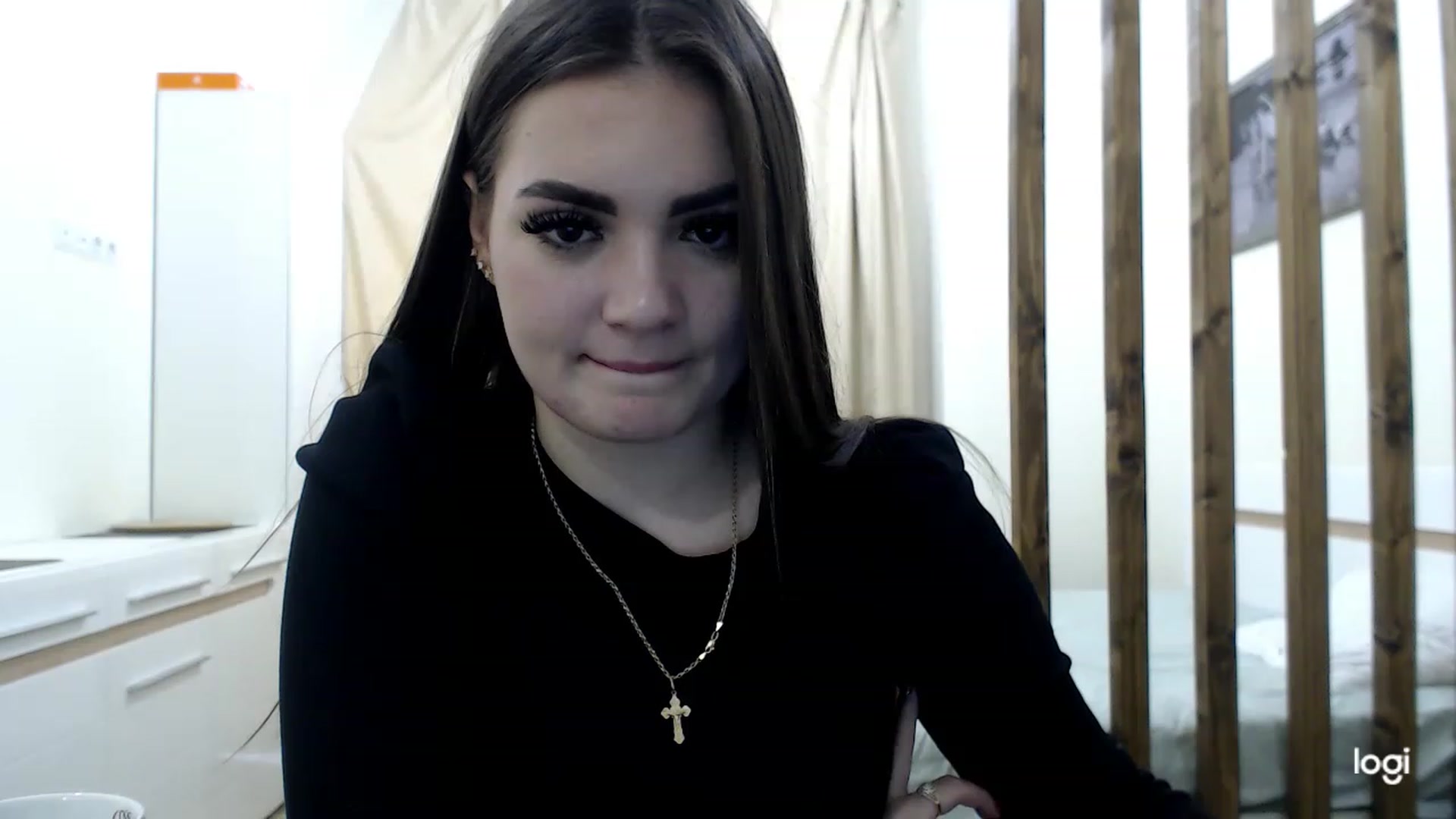 Gallery image thumbnail from CutieMoonX's myfreecams stream on, 03/21/2023, 13:04 image 16 of 20