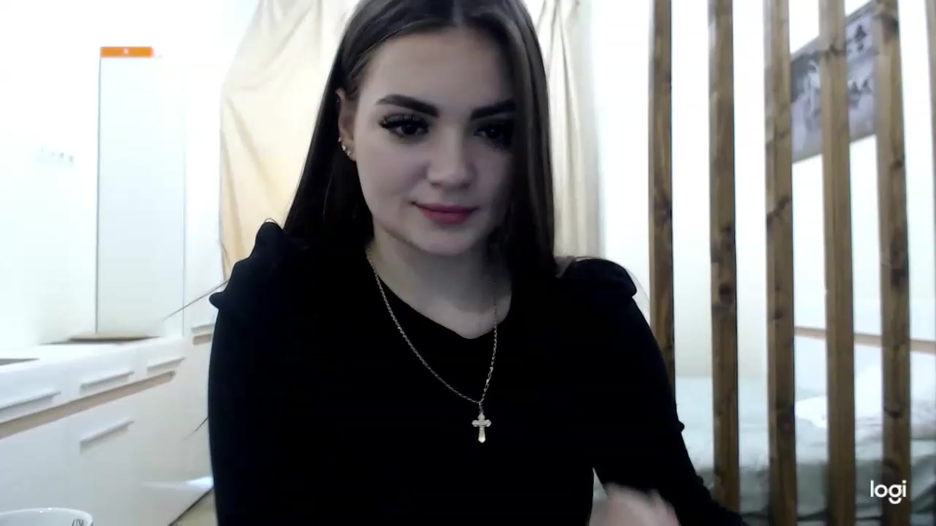 Gallery image thumbnail from CutieMoonX's myfreecams stream on, 03/21/2023, 13:04 image 15 of 20