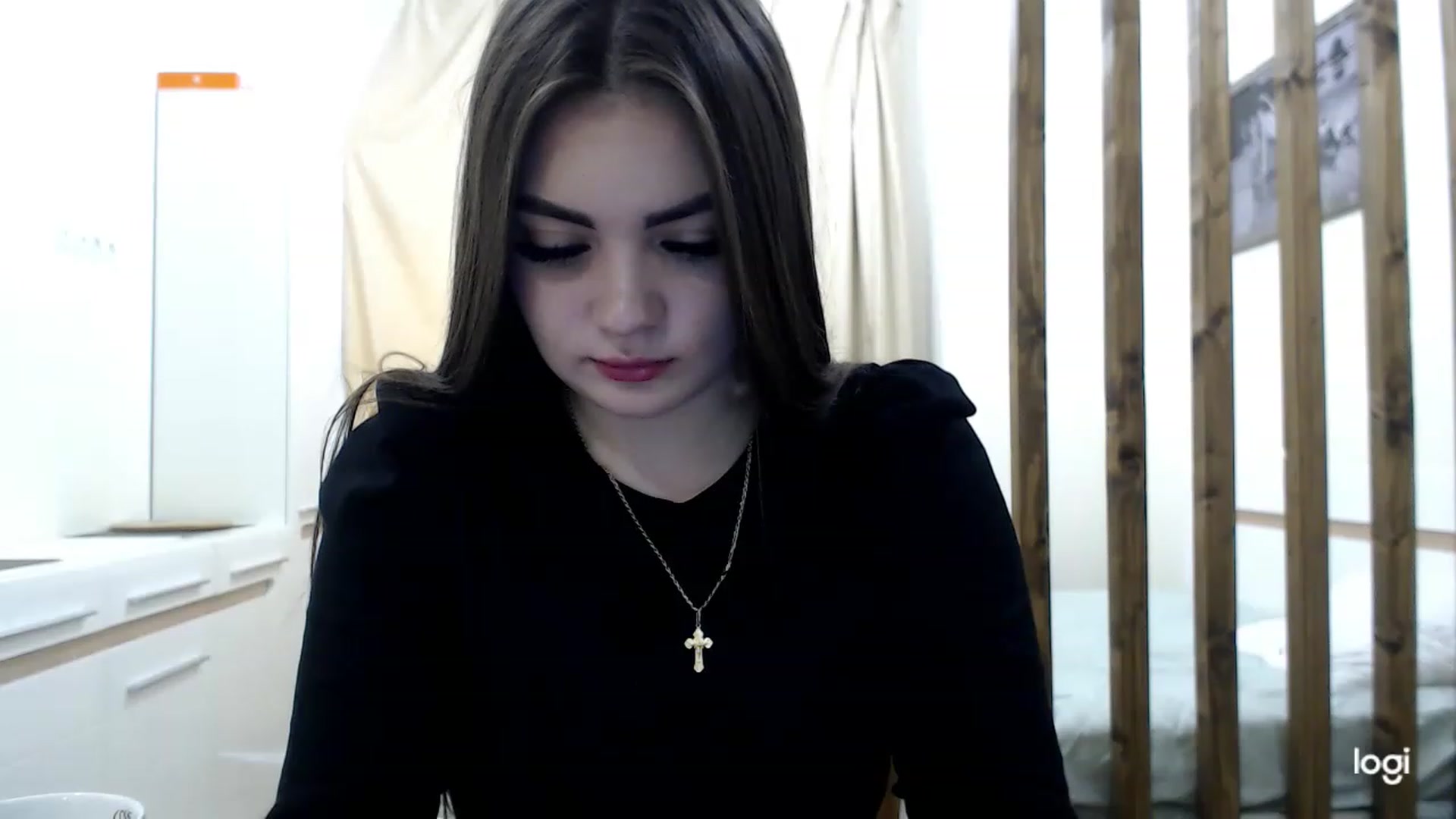Gallery image thumbnail from CutieMoonX's myfreecams stream on, 03/21/2023, 13:04 image 9 of 20