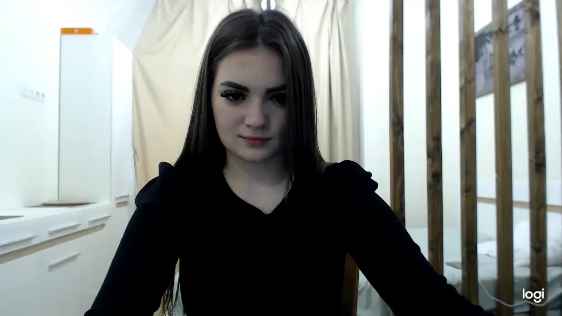 Gallery image thumbnail from CutieMoonX's myfreecams stream on, 03/21/2023, 14:28 image 13 of 20