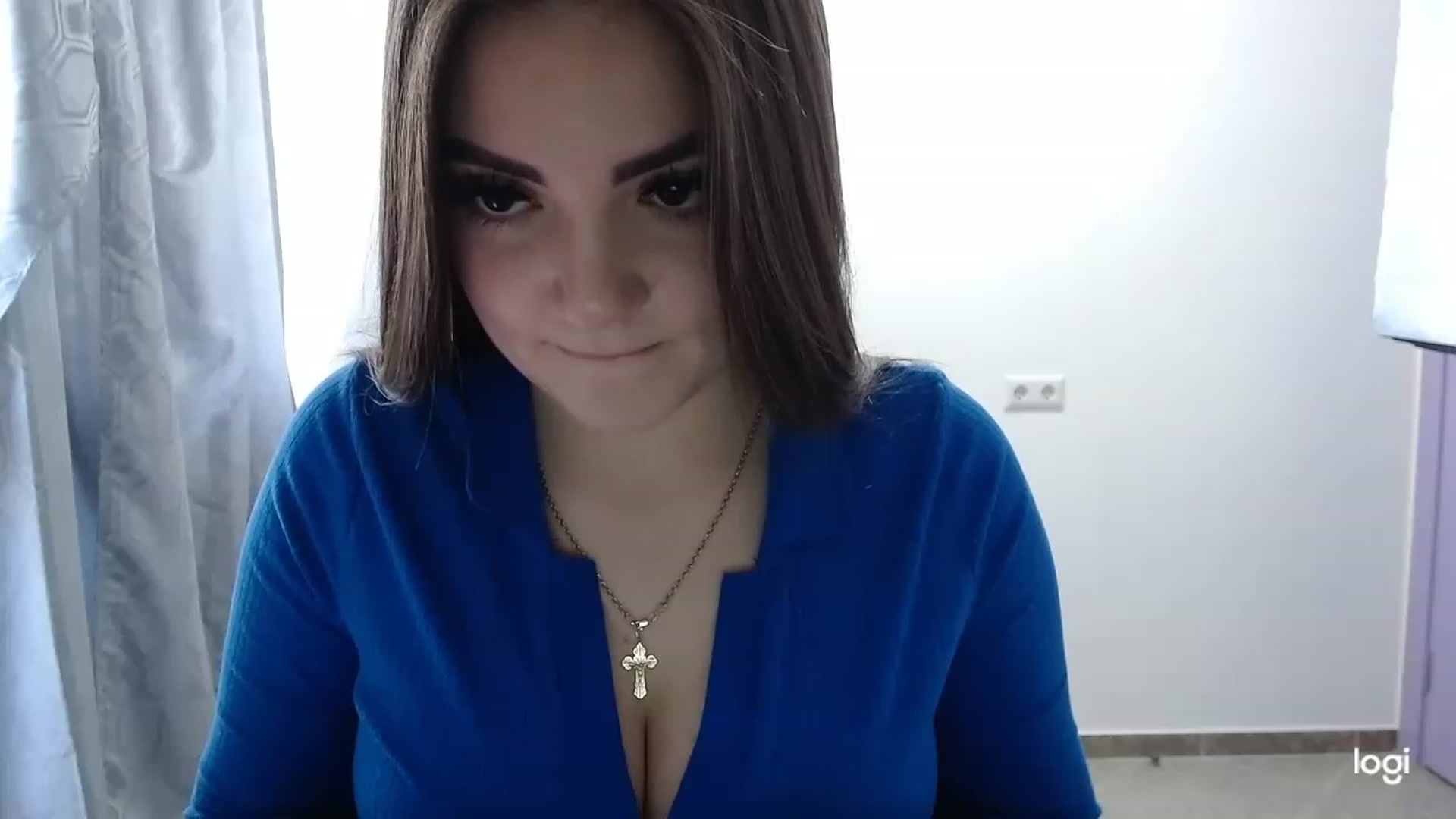 Gallery image thumbnail from CutieMoonX's myfreecams stream on, 03/23/2023, 12:32 image 5 of 20