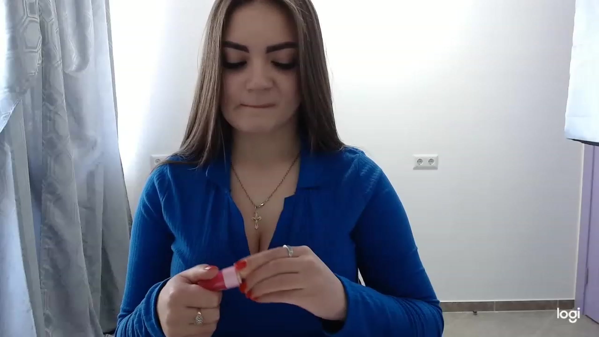 Gallery image thumbnail from CutieMoonX's myfreecams stream on, 03/23/2023, 12:32 image 16 of 20