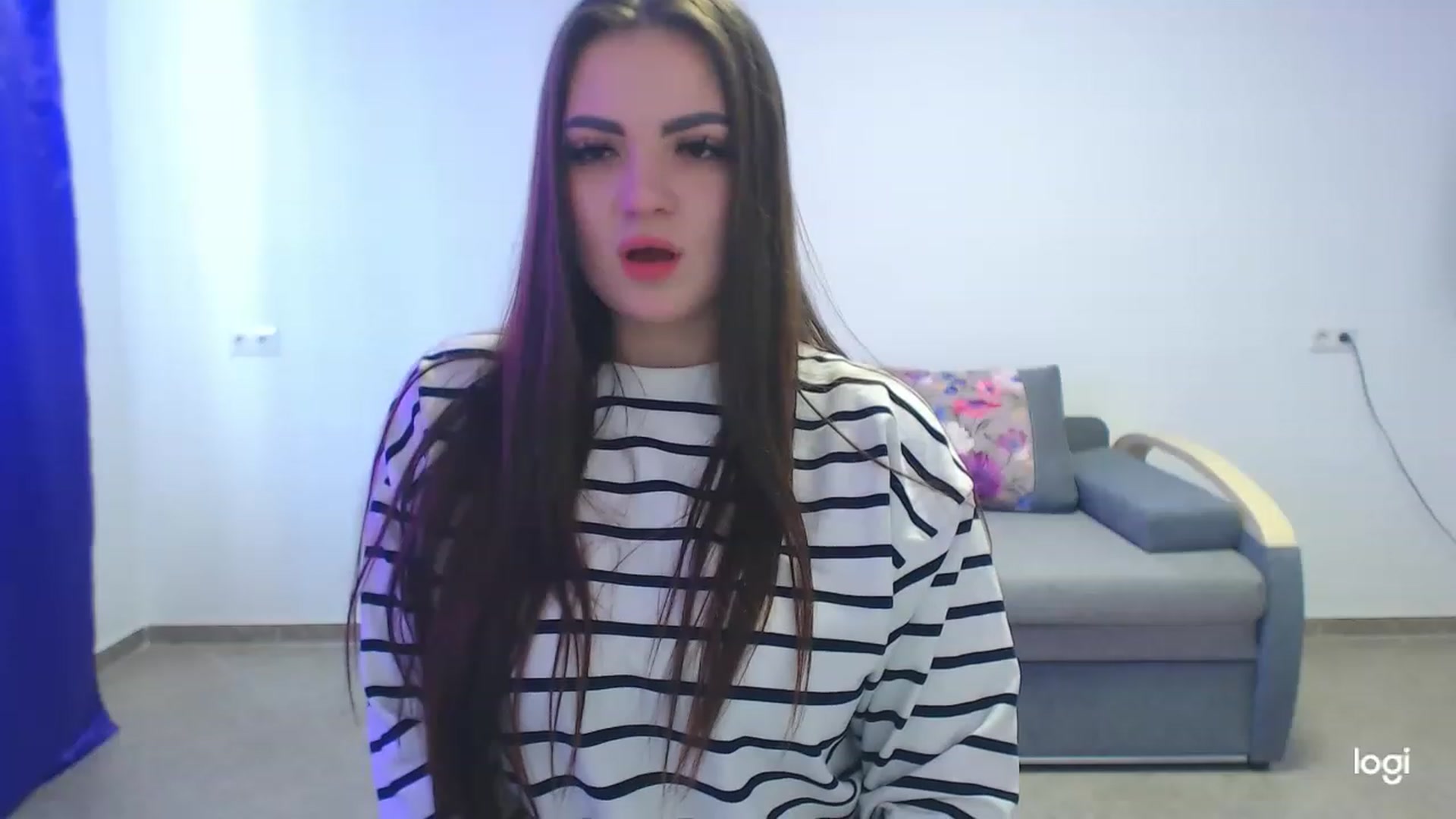 Gallery image thumbnail from CutieMoonX's myfreecams stream on, 04/03/2023, 14:16 image 9 of 20