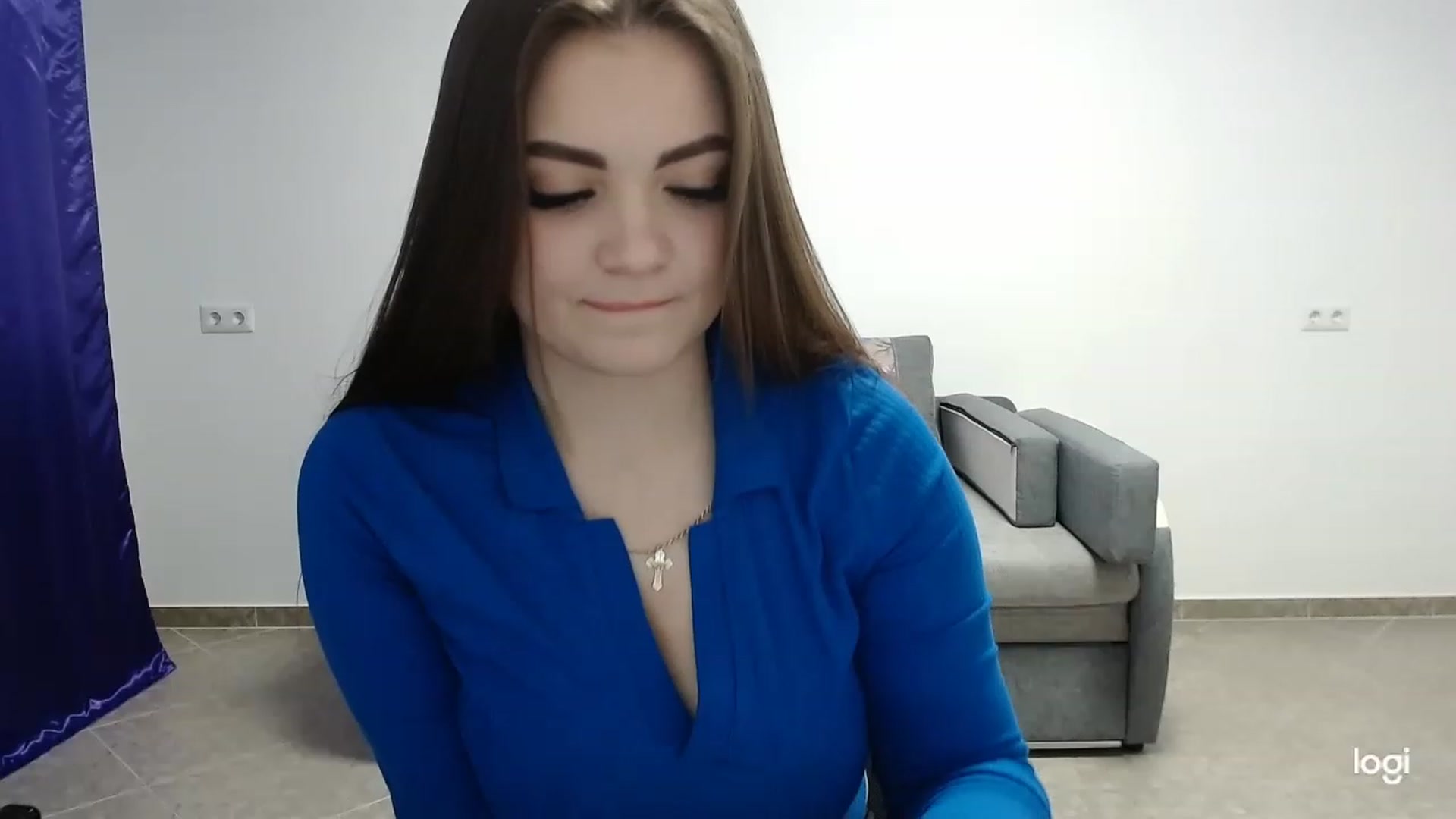 Gallery image thumbnail from CutieMoonX's myfreecams stream on, 04/11/2023, 16:40 image 13 of 20