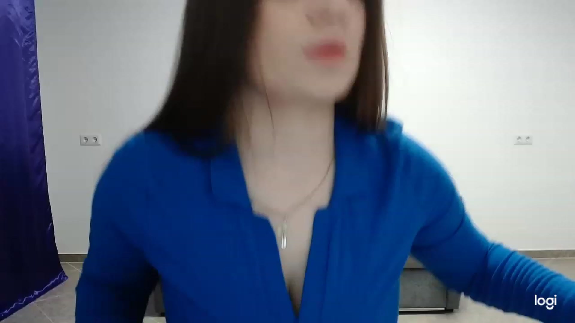 Gallery image thumbnail from CutieMoonX's myfreecams stream on, 04/11/2023, 17:39 image 4 of 20