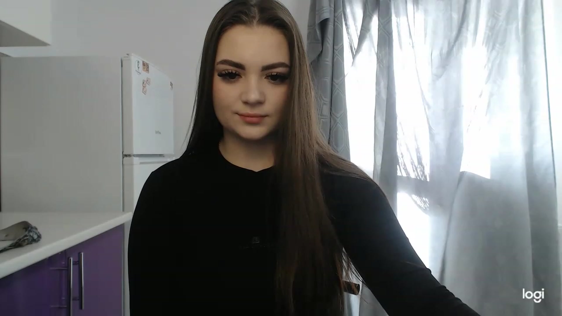 Gallery image thumbnail from CutieMoonX's myfreecams stream on, 04/18/2023, 14:45 image 9 of 20