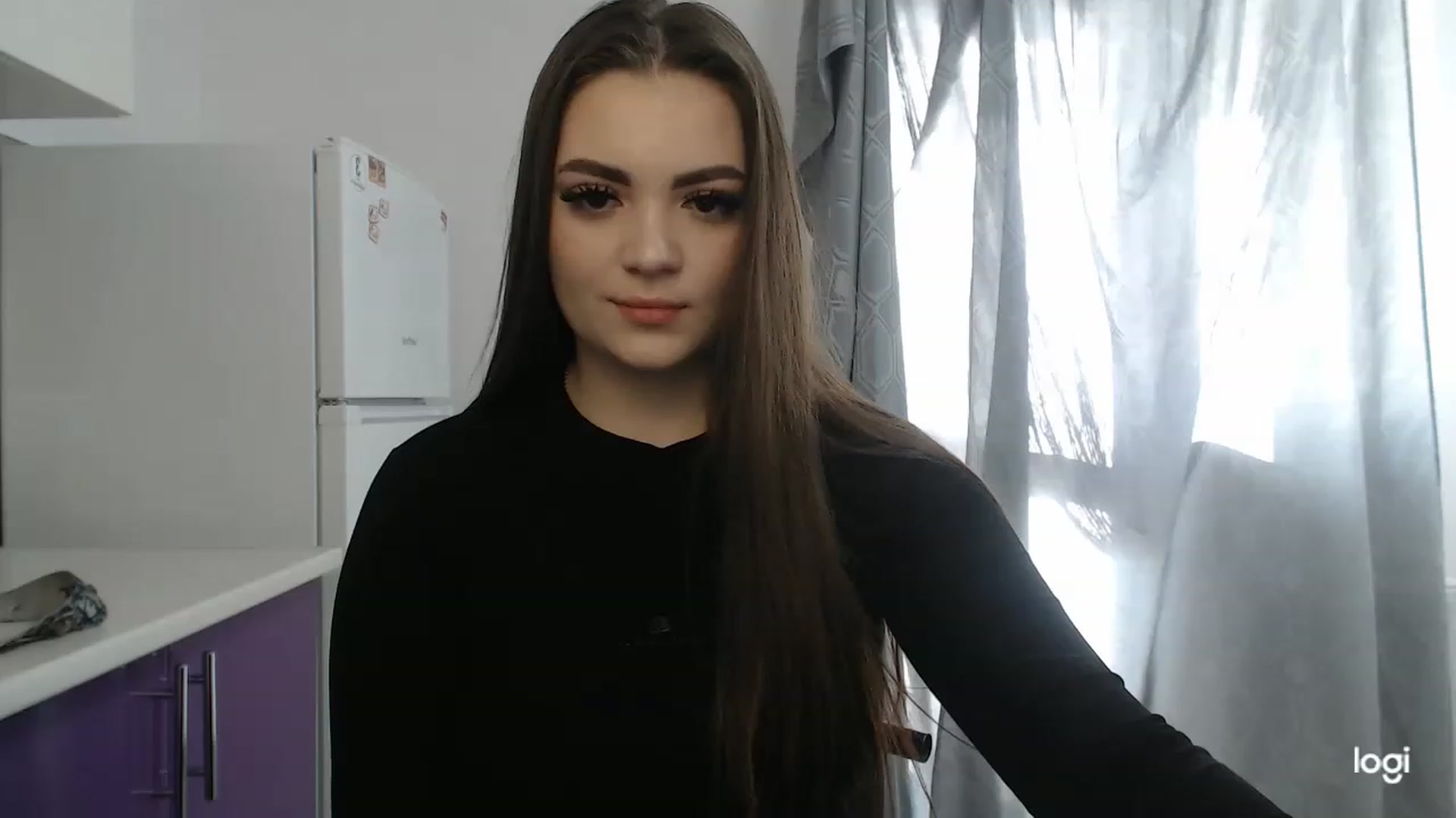 Gallery image thumbnail from CutieMoonX's myfreecams stream on, 04/18/2023, 14:45 image 10 of 20