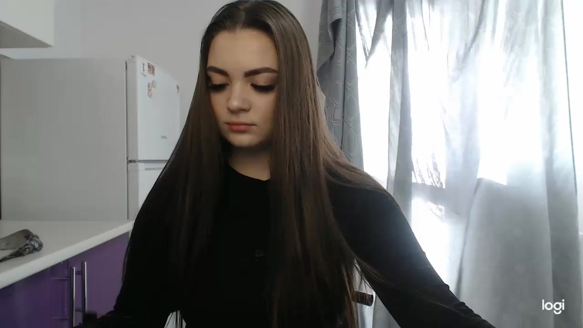 Gallery image thumbnail from CutieMoonX's myfreecams stream on, 04/18/2023, 14:45 image 7 of 20