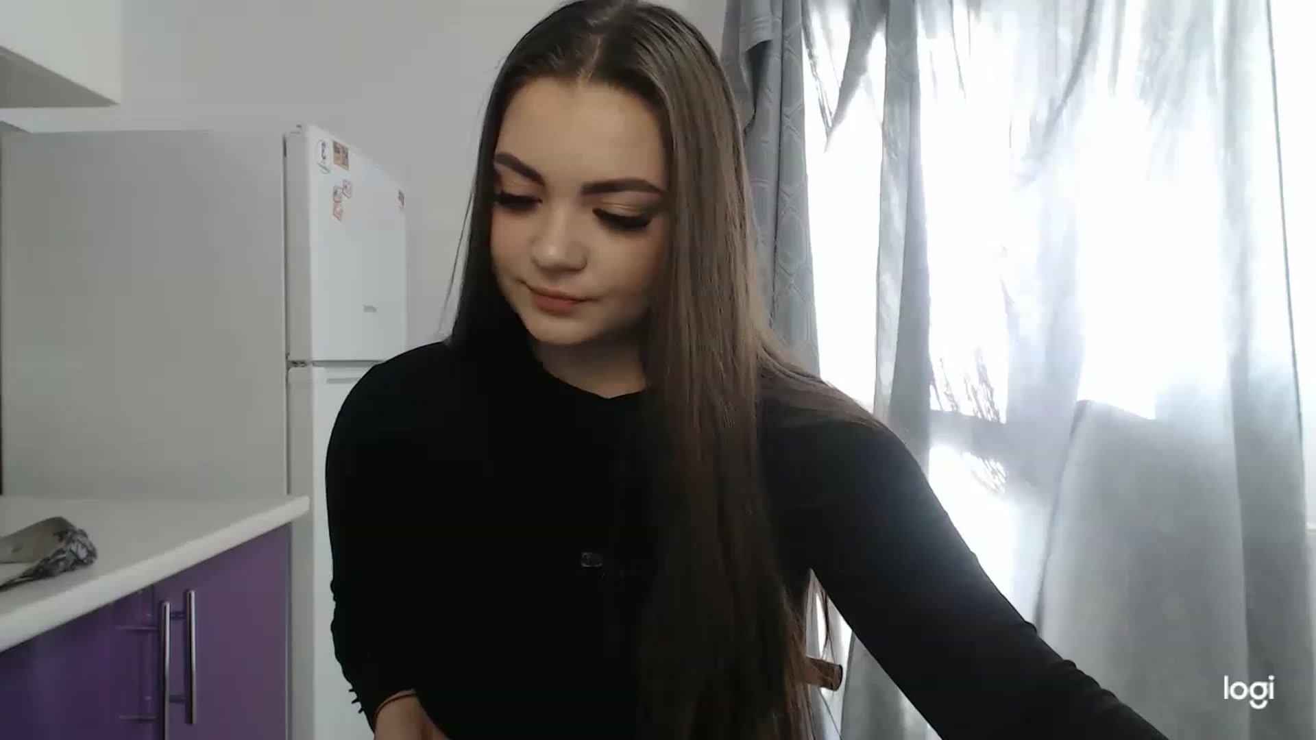 Gallery image thumbnail from CutieMoonX's myfreecams stream on, 04/18/2023, 14:45 image 11 of 20