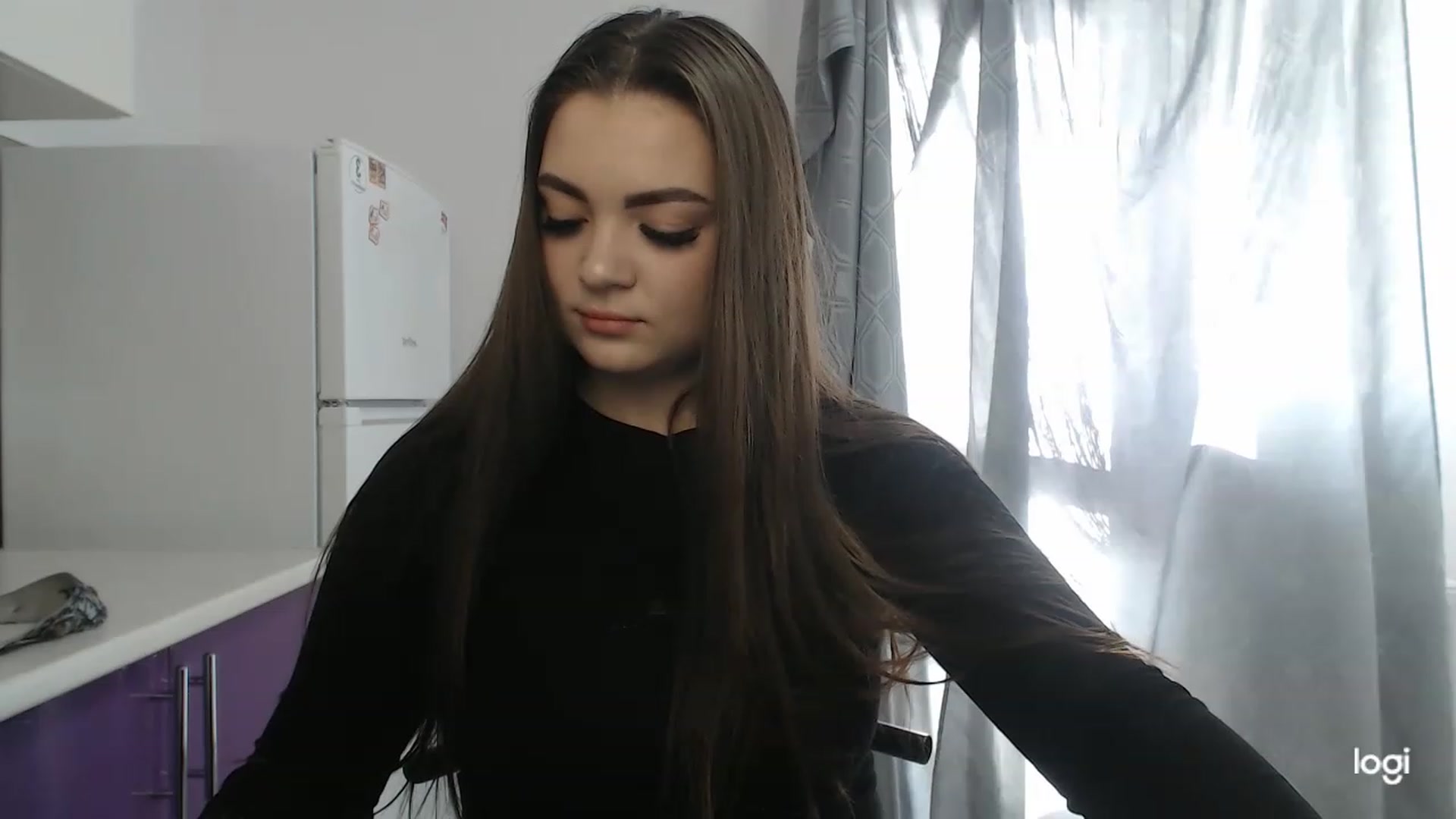 Gallery image thumbnail from CutieMoonX's myfreecams stream on, 04/18/2023, 14:45 image 4 of 20