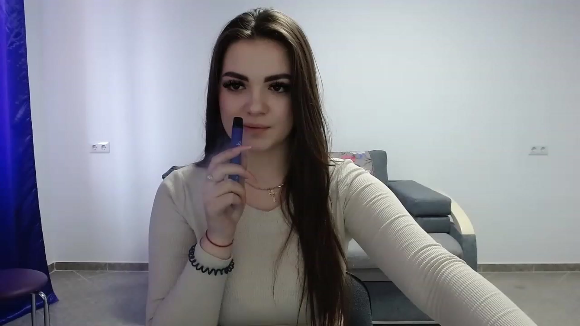 Gallery image thumbnail from CutieMoonX's myfreecams stream on, 04/28/2023, 15:15 image 1 of 20