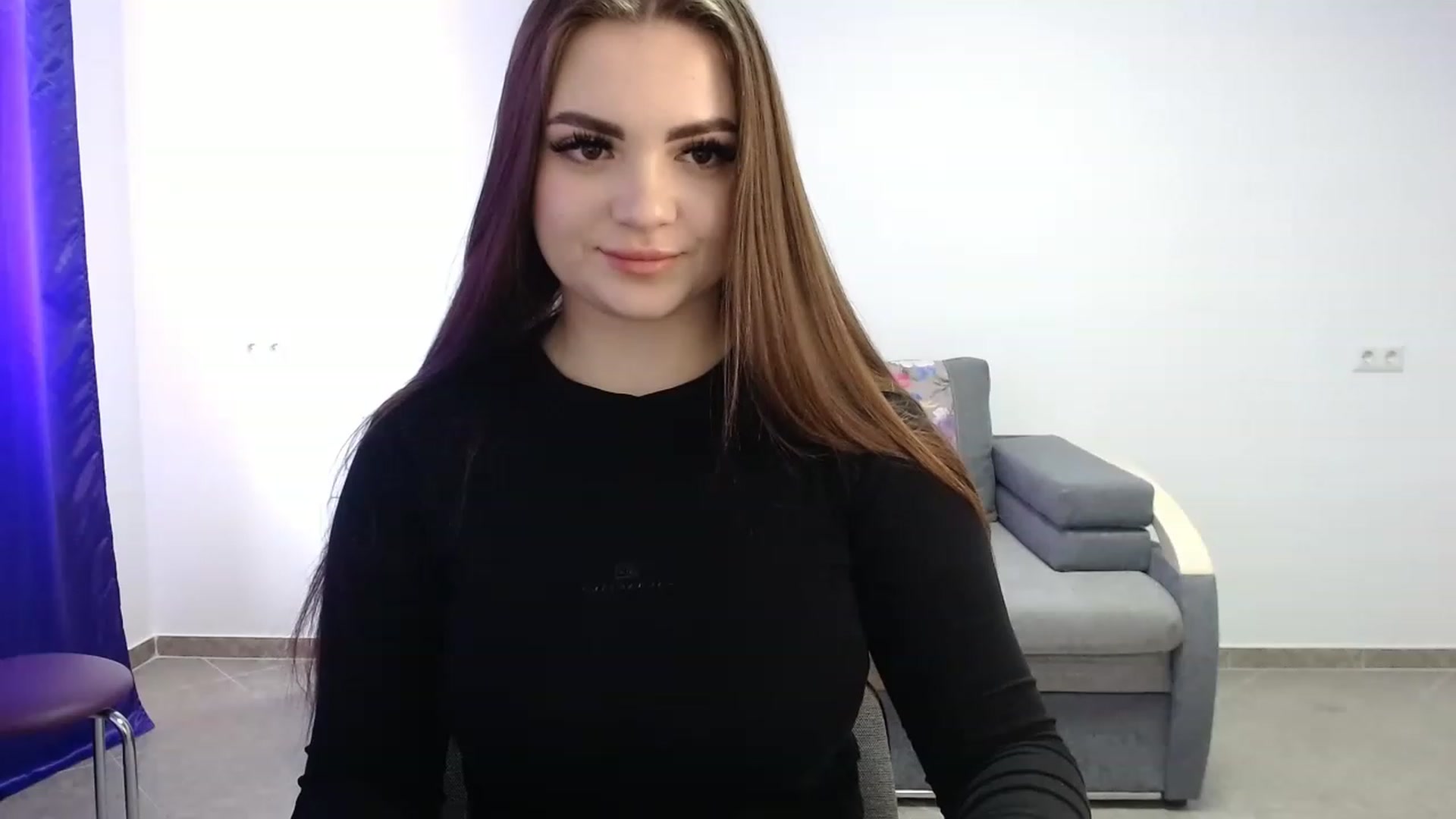 Gallery image thumbnail from CutieMoonX's myfreecams stream on, 04/29/2023, 11:57 image 18 of 20