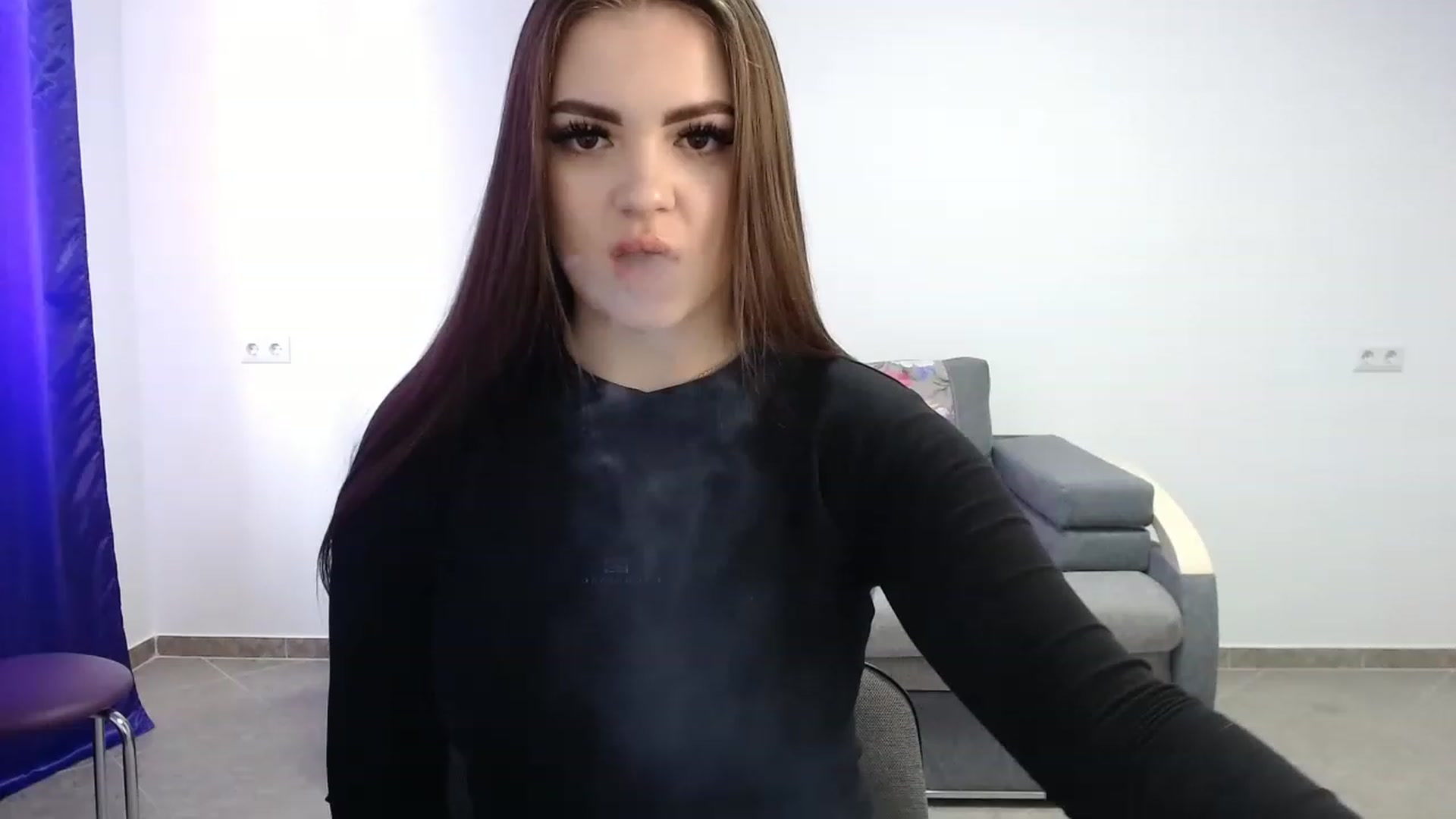 Gallery image thumbnail from CutieMoonX's myfreecams stream on, 04/29/2023, 11:57 image 4 of 20